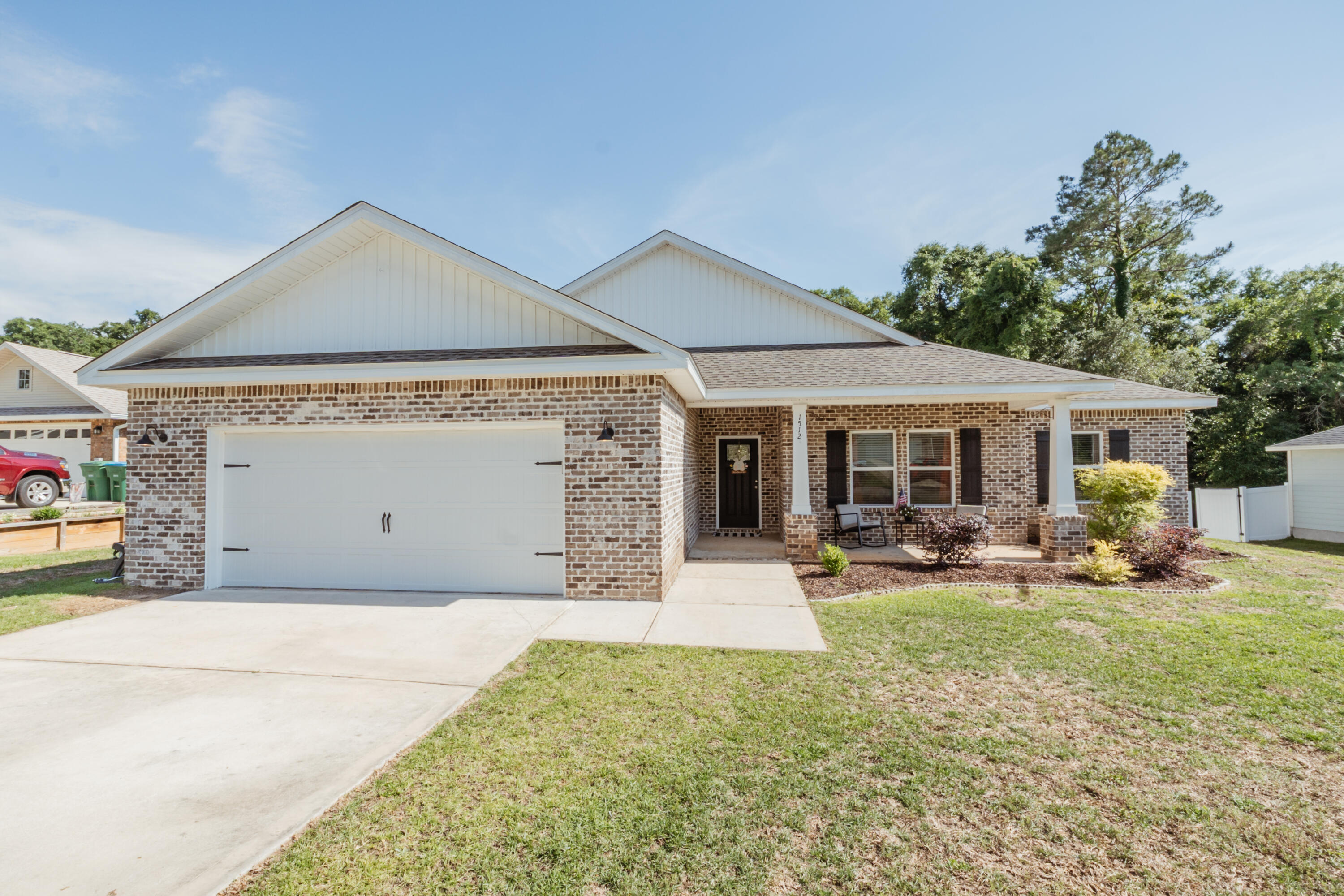 PINEY WOODS EST - Residential Lease
