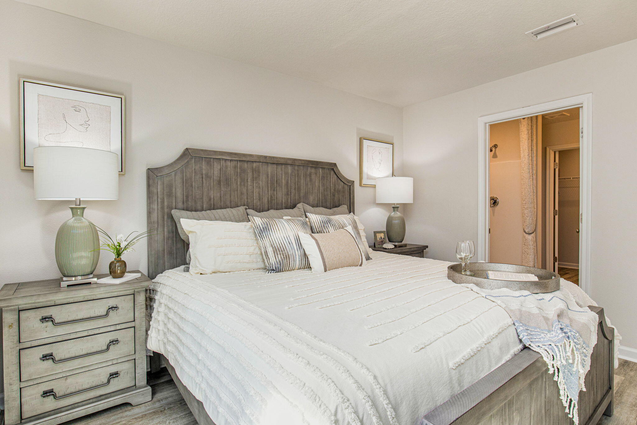 RIVERS COVE - Residential