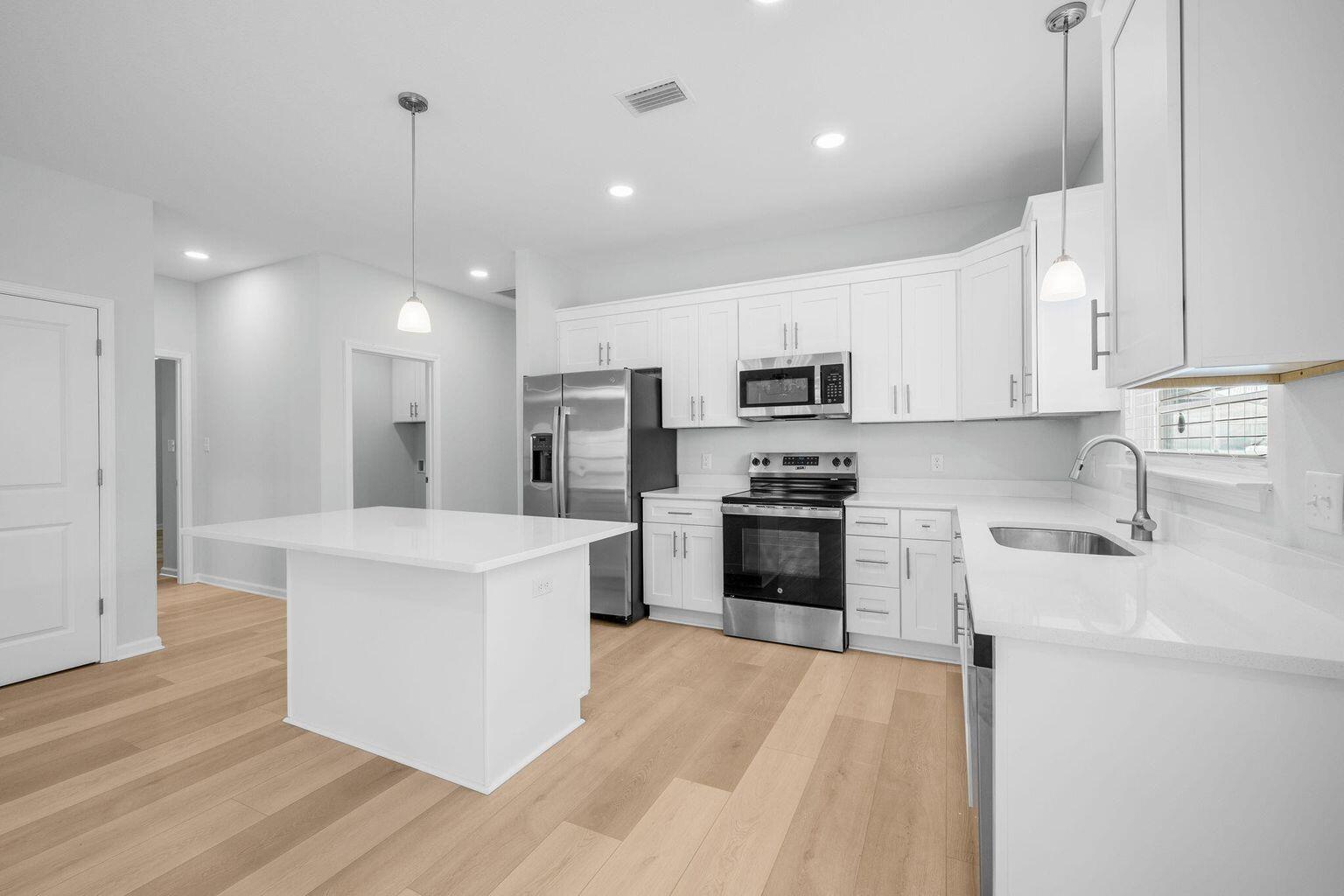 RIVERWALK PH I - Residential