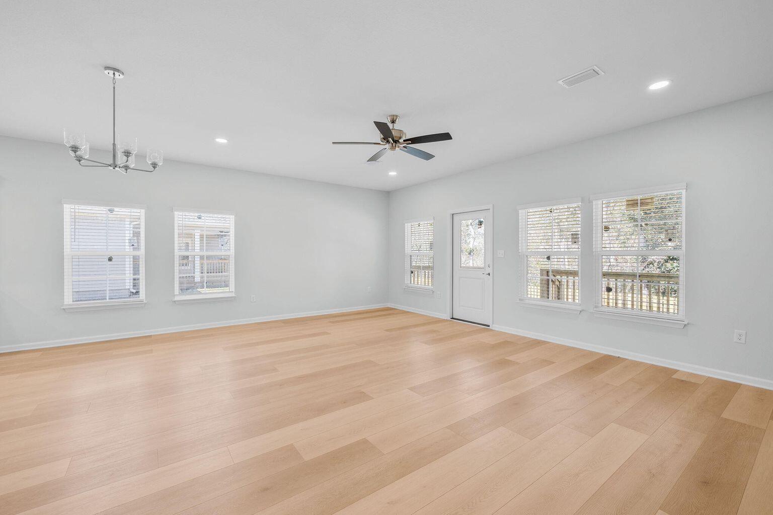 RIVERWALK PH I - Residential