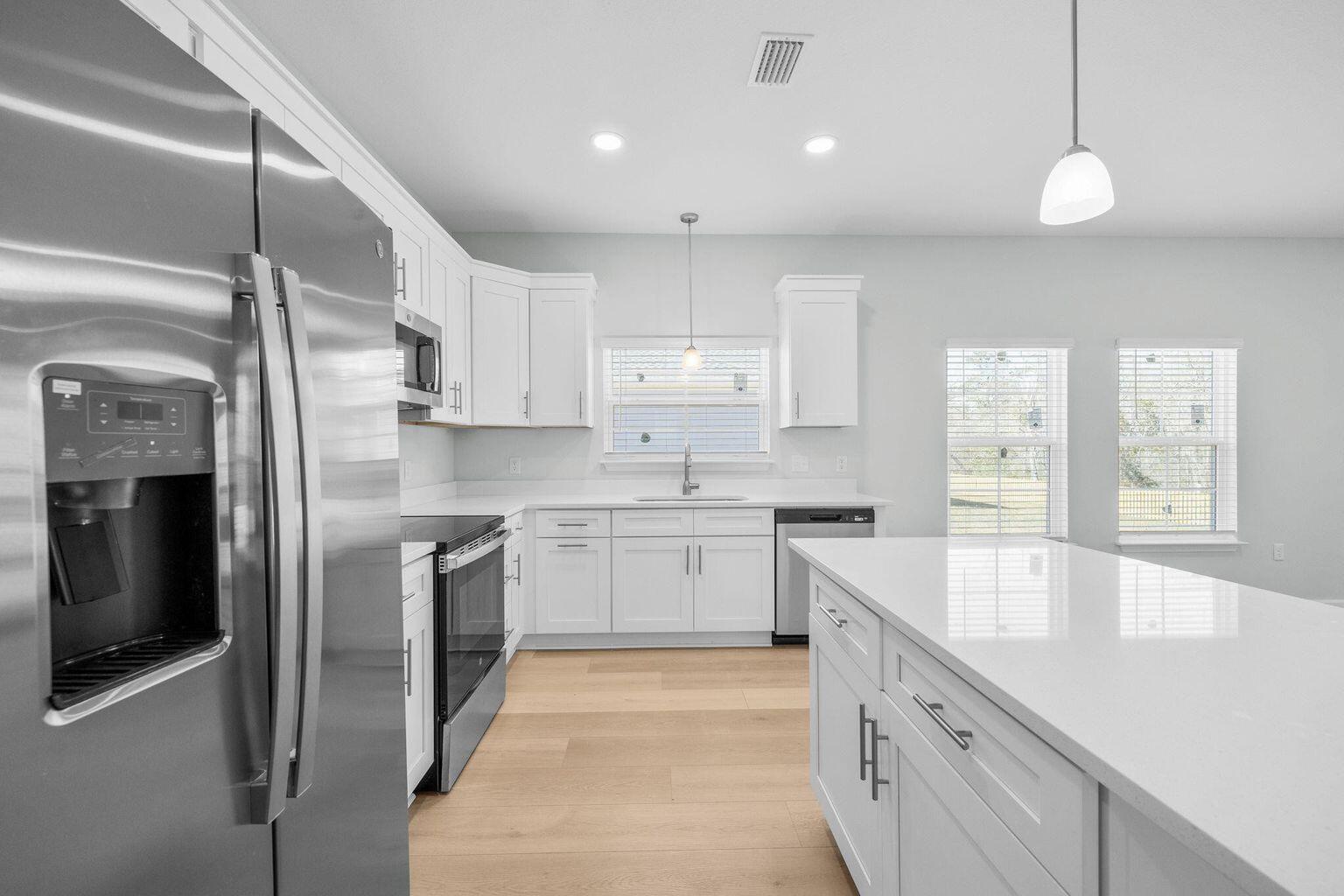 RIVERWALK PH I - Residential