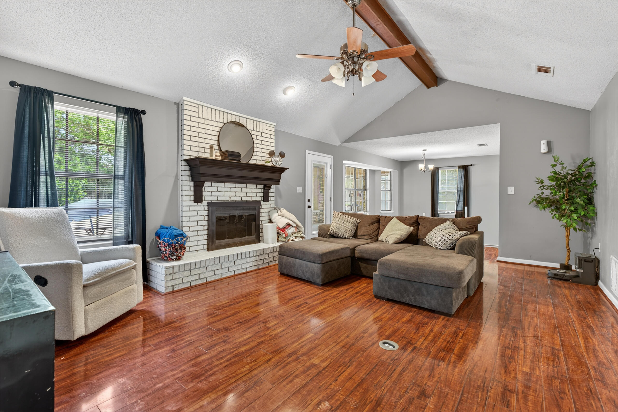 SANTANDER - Residential