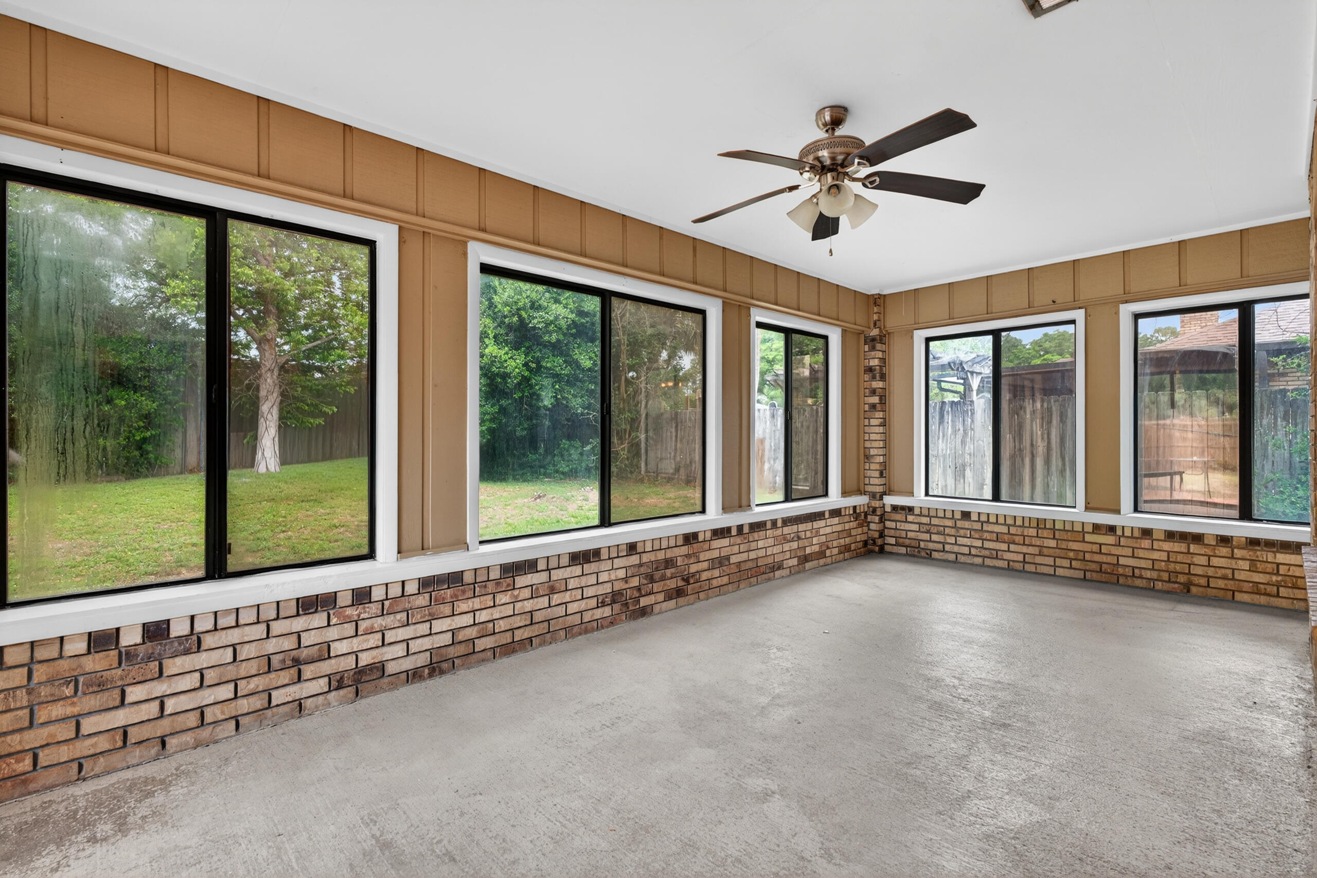 SANTANDER - Residential