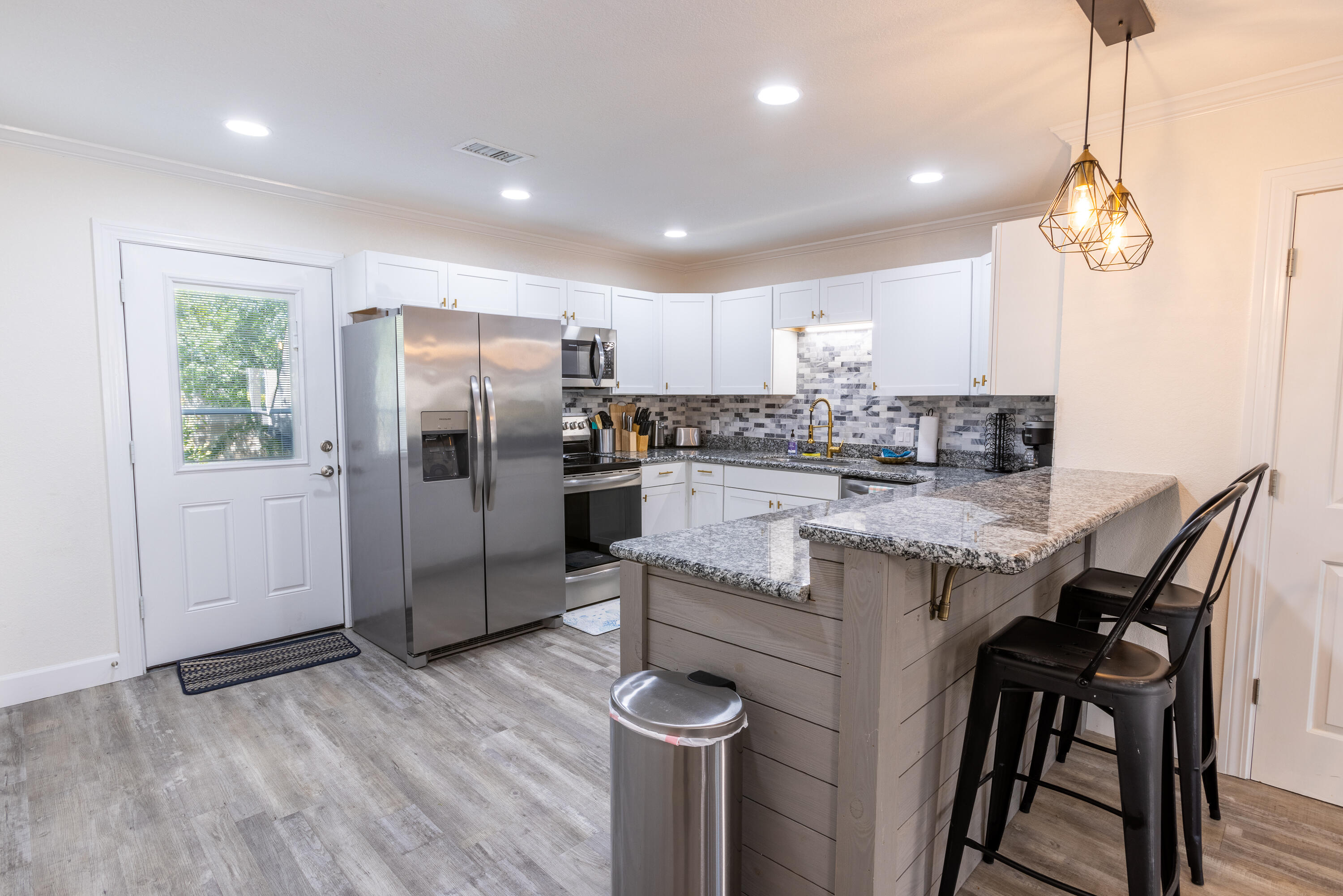 WOODLAND SHORES T/H PH 1 - Residential