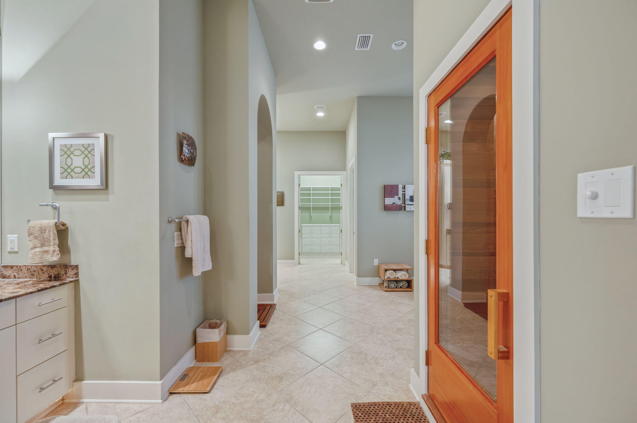 BURNT PINE - Residential