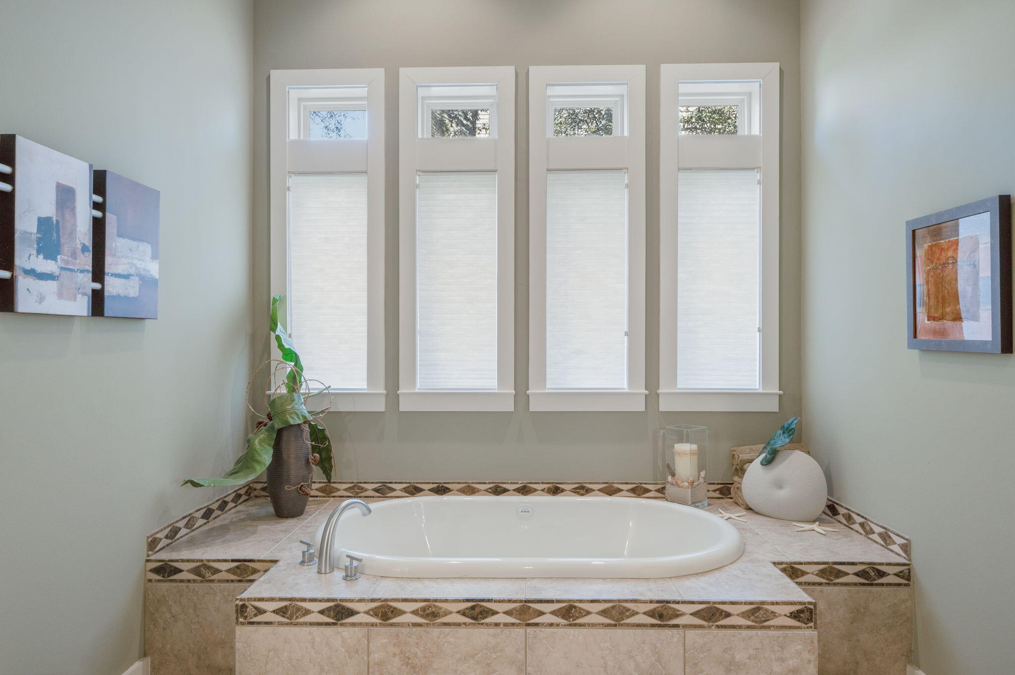 BURNT PINE - Residential