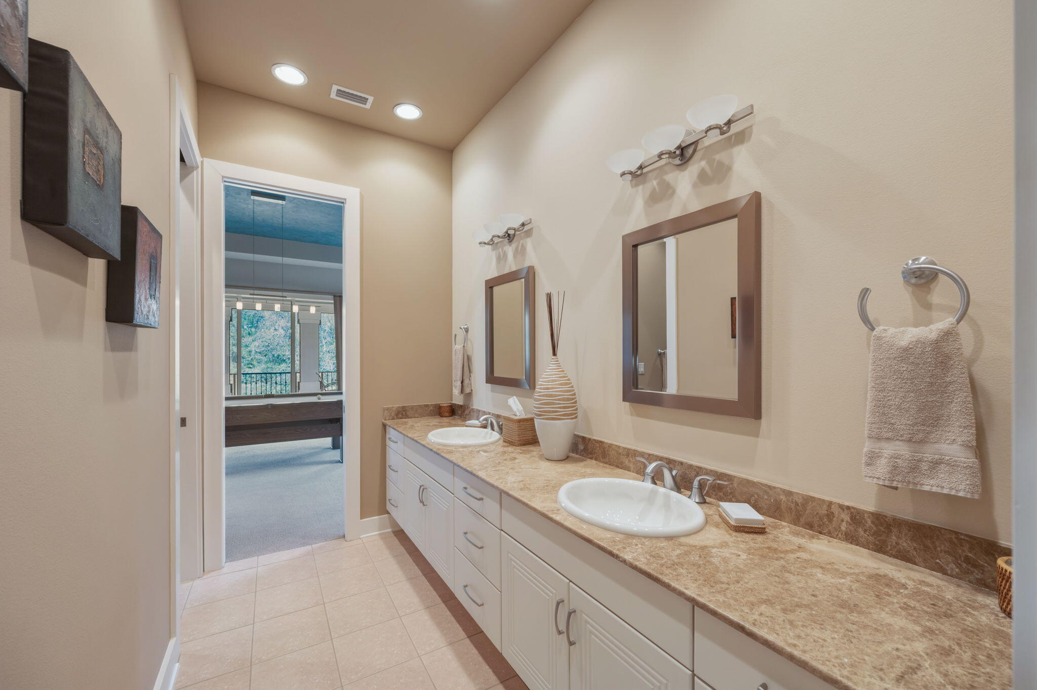 BURNT PINE - Residential