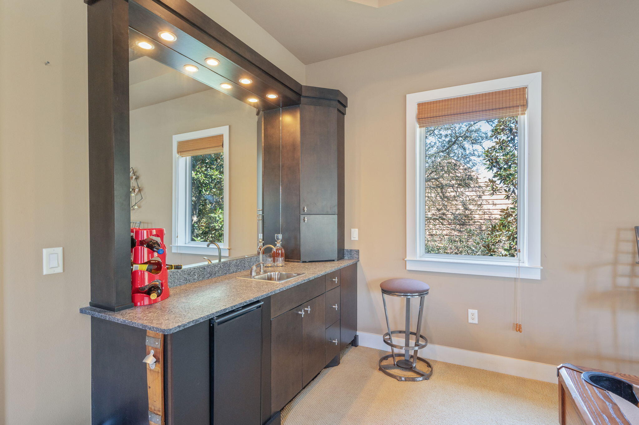 BURNT PINE - Residential