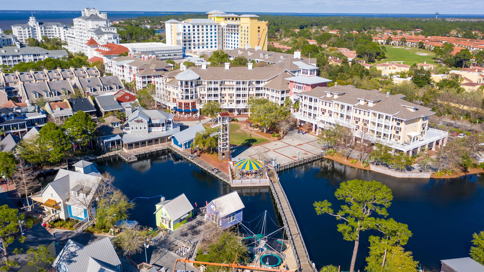 BURNT PINE - Residential