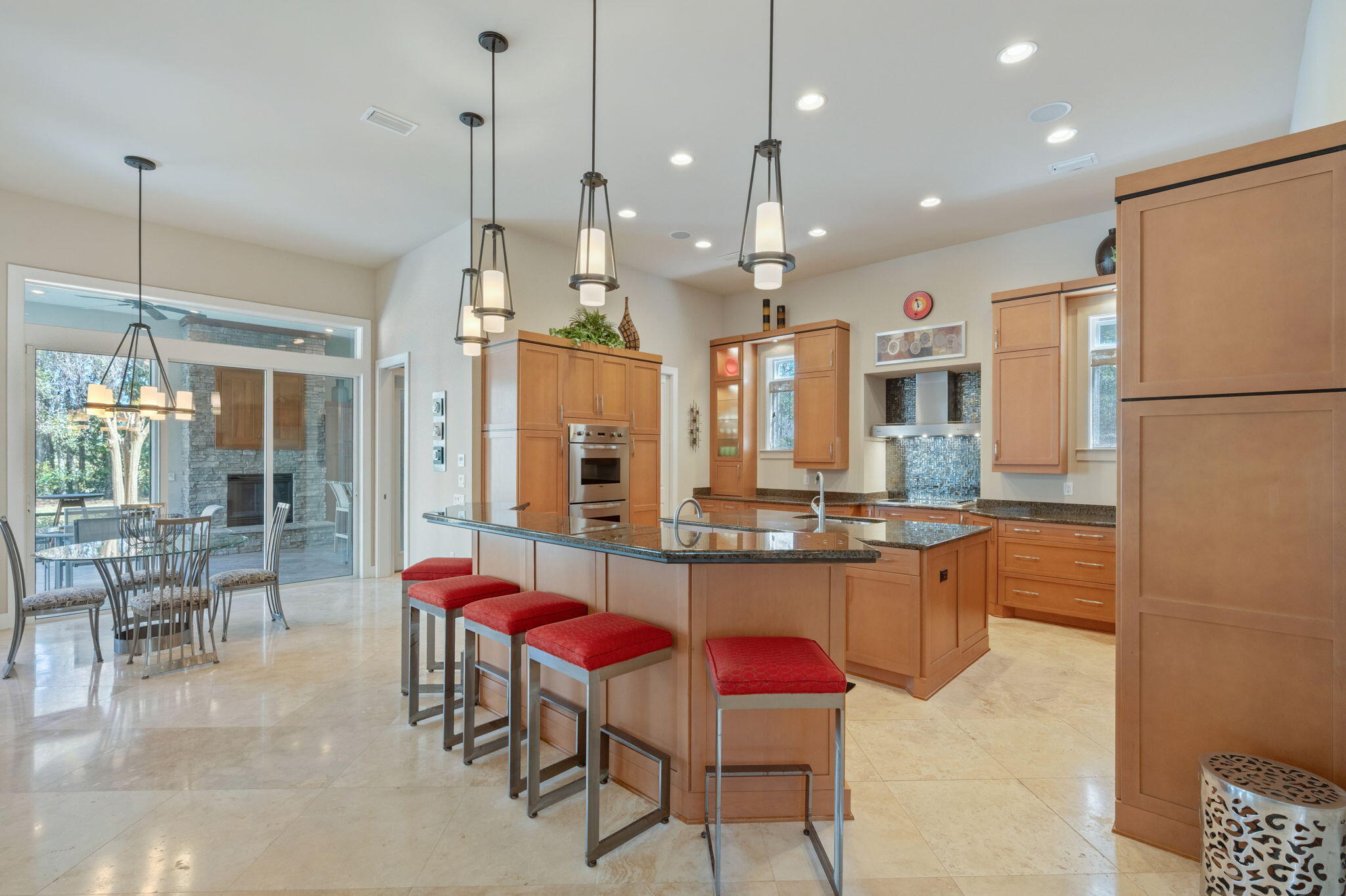 BURNT PINE - Residential