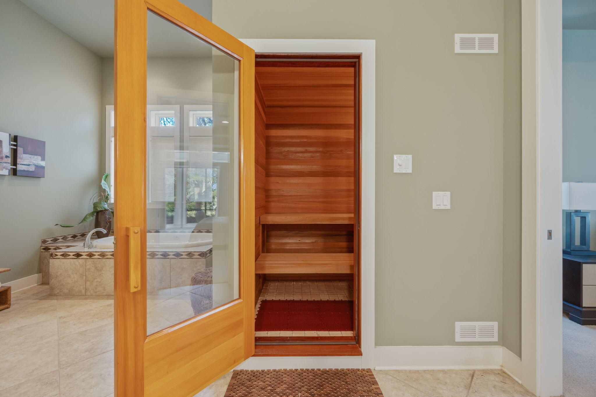 BURNT PINE - Residential