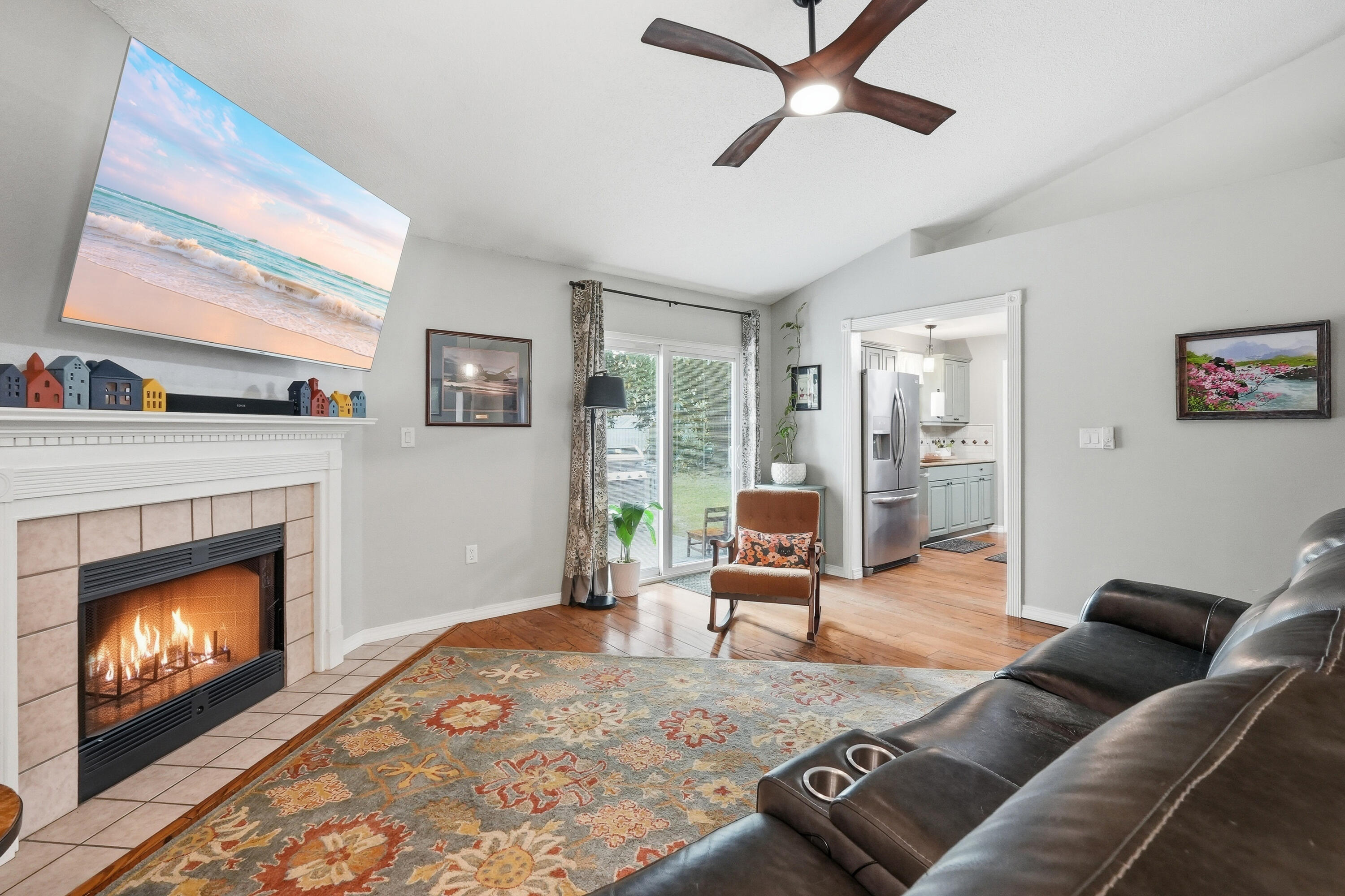 SOUTHMINSTER VILLAGE @ RAINTREE ESTATES - Residential