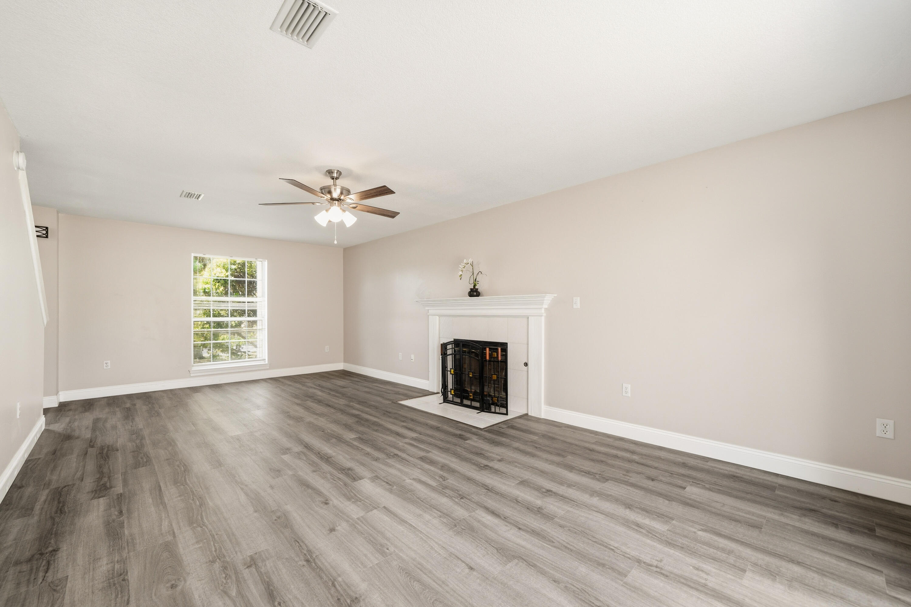 FOREST COVE 1ST ADDN - Residential