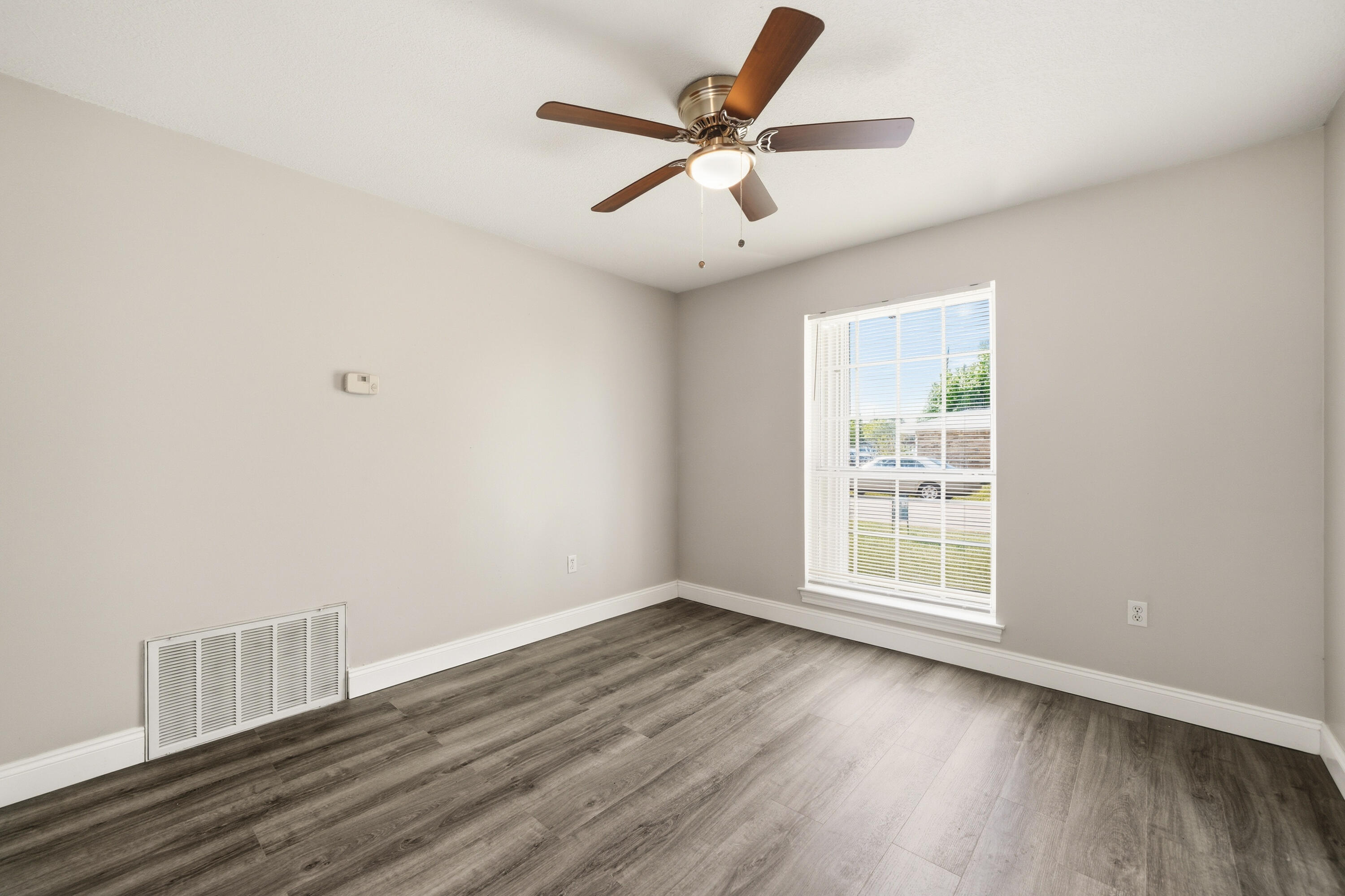 FOREST COVE 1ST ADDN - Residential