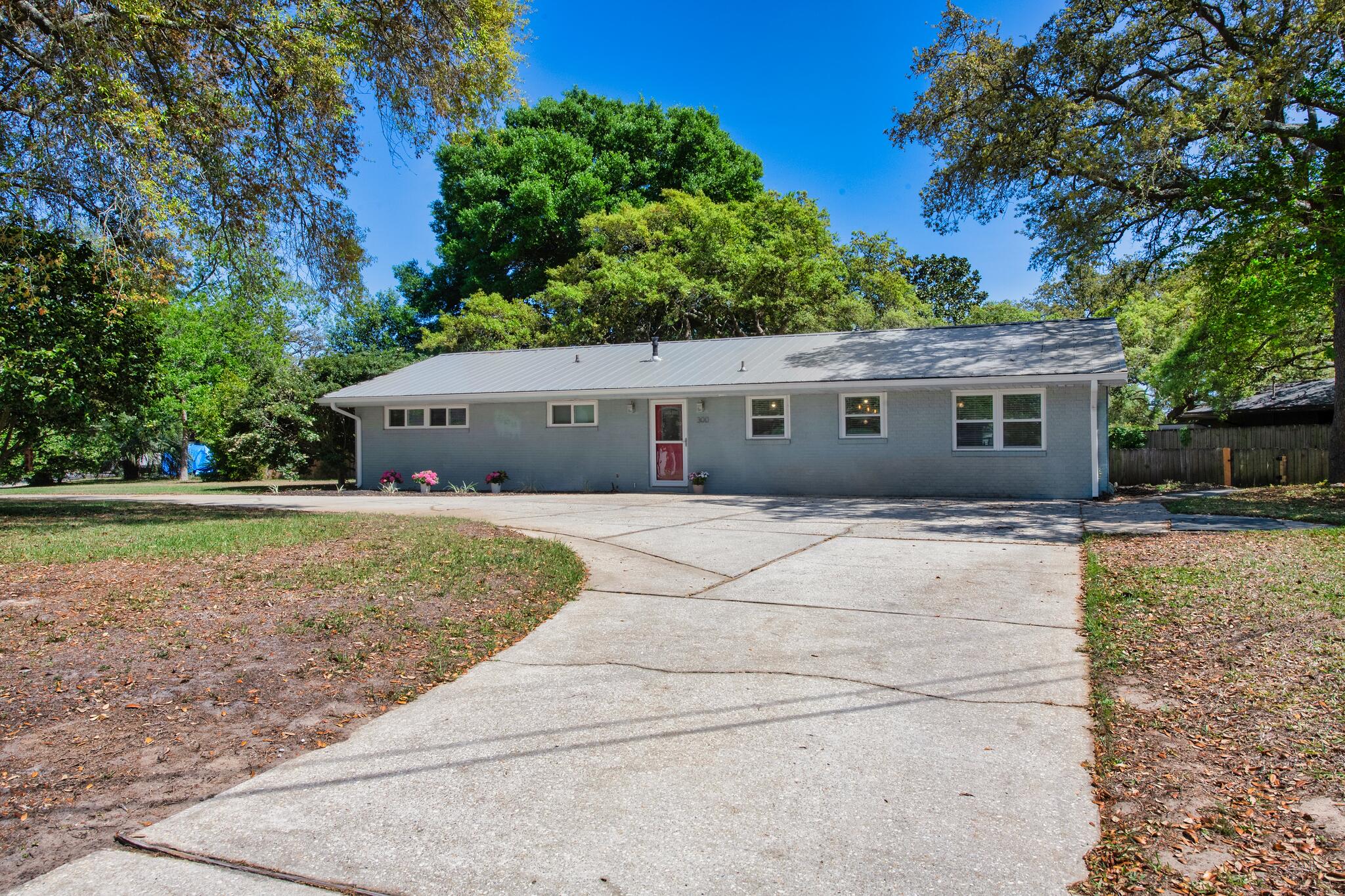 VESTA HEIGHTS 3RD ADDN - Residential