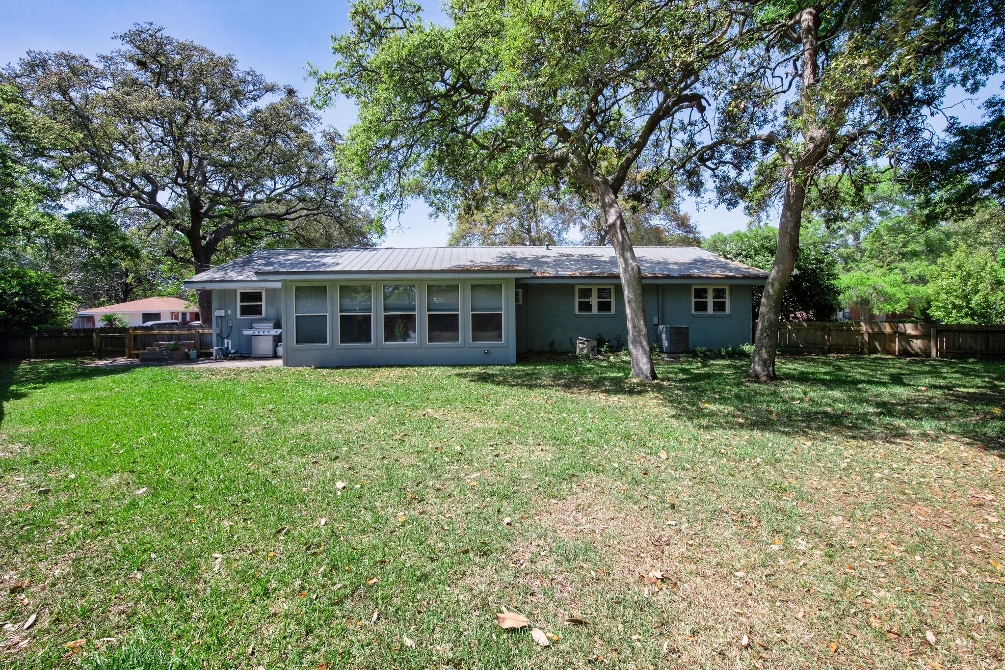 VESTA HEIGHTS 3RD ADDN - Residential