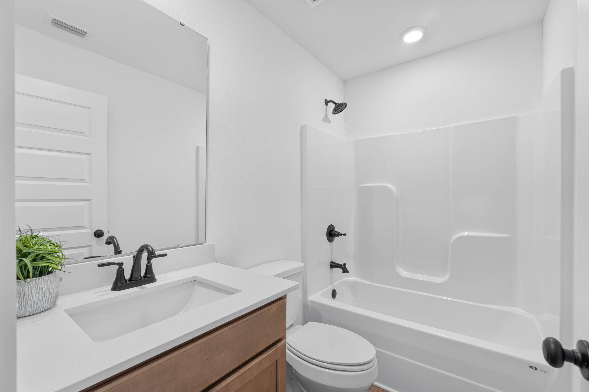 WALTON POINTE - Residential