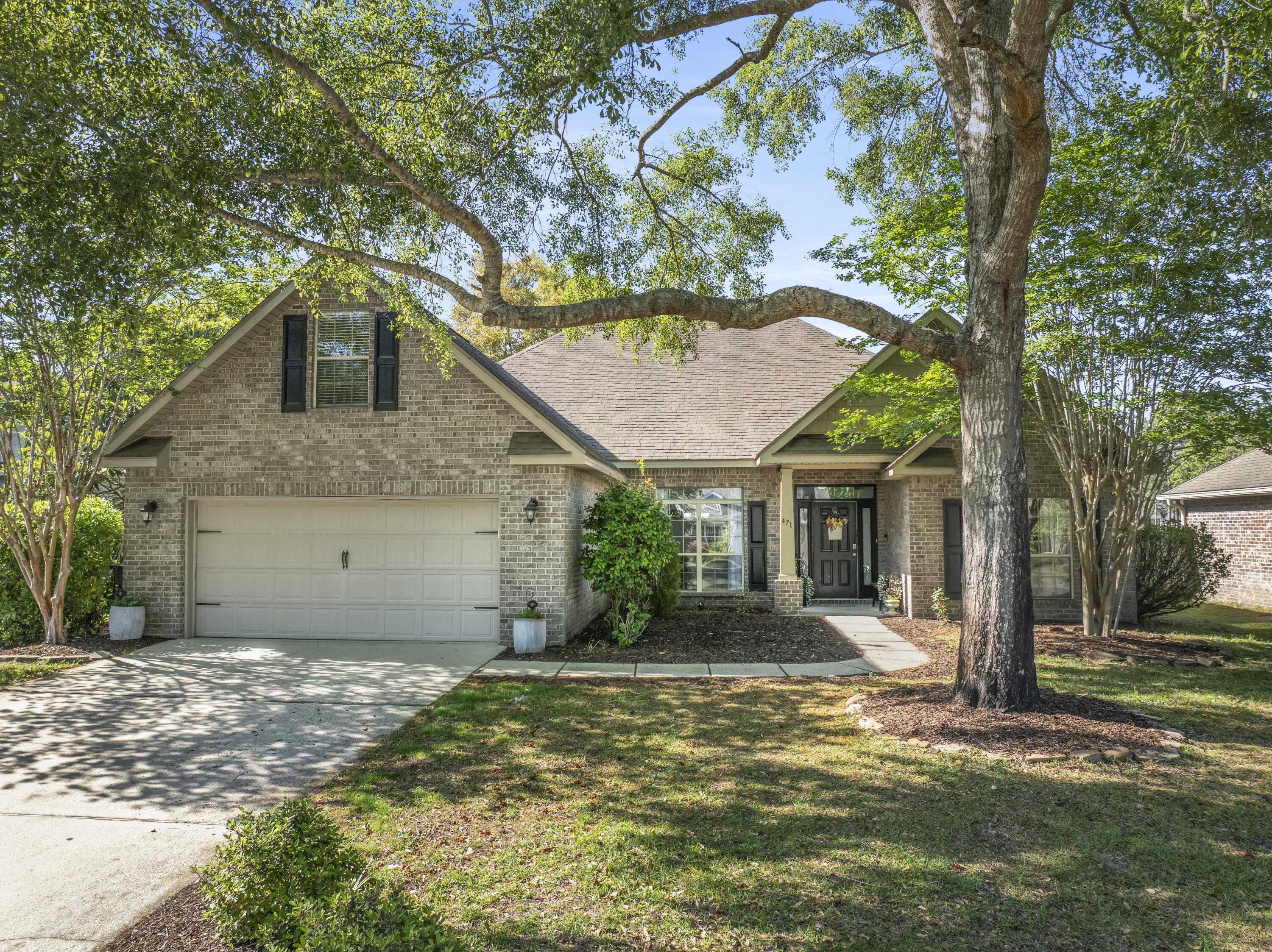 HAMMOCK BAY - Residential