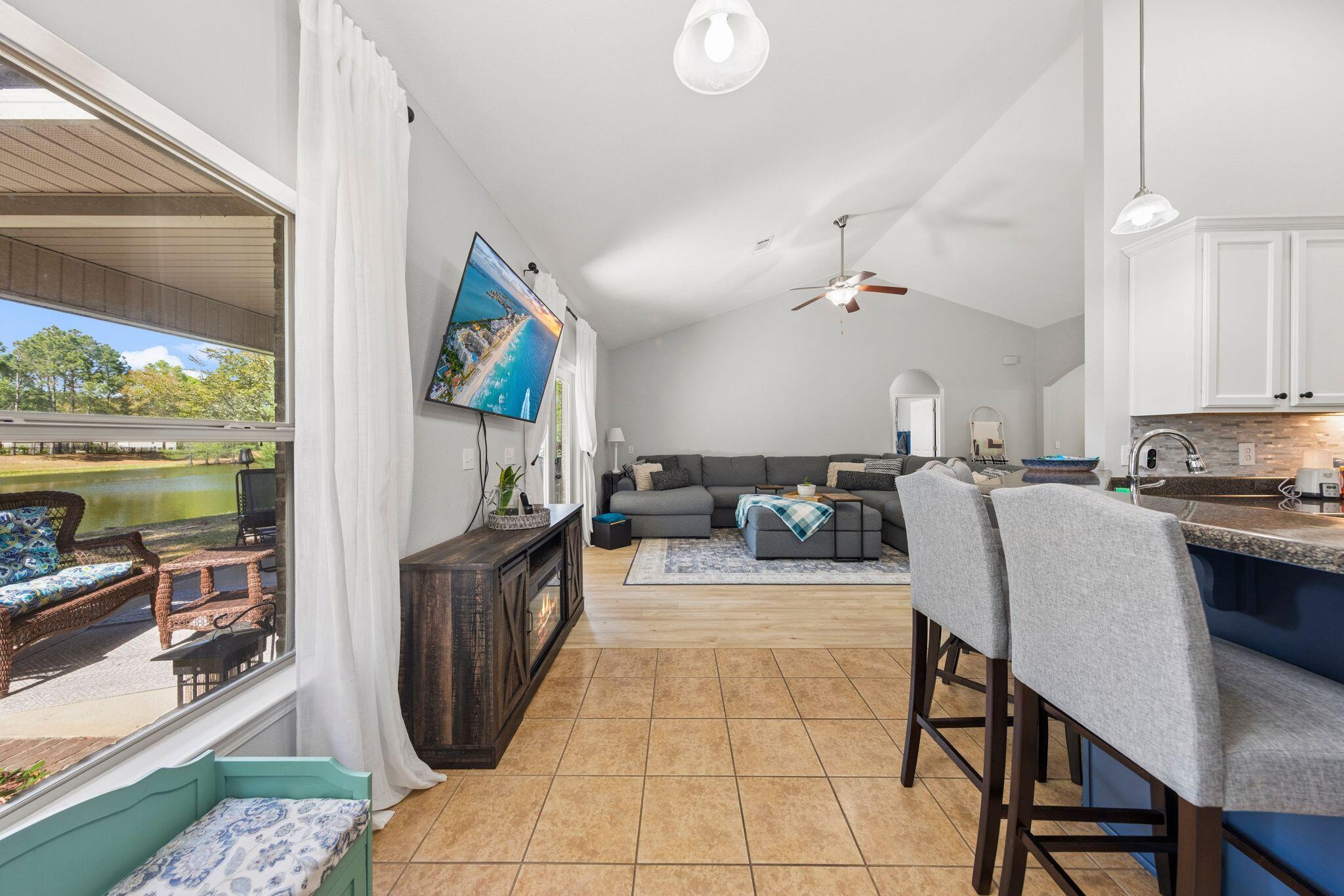 HAMMOCK BAY - Residential