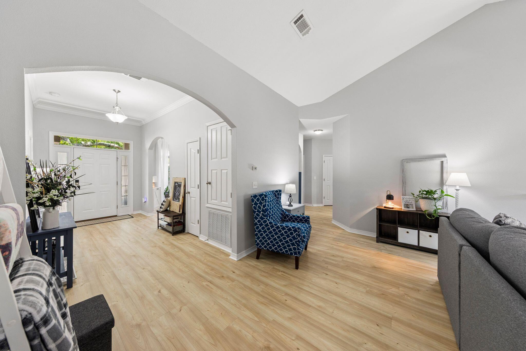 HAMMOCK BAY - Residential