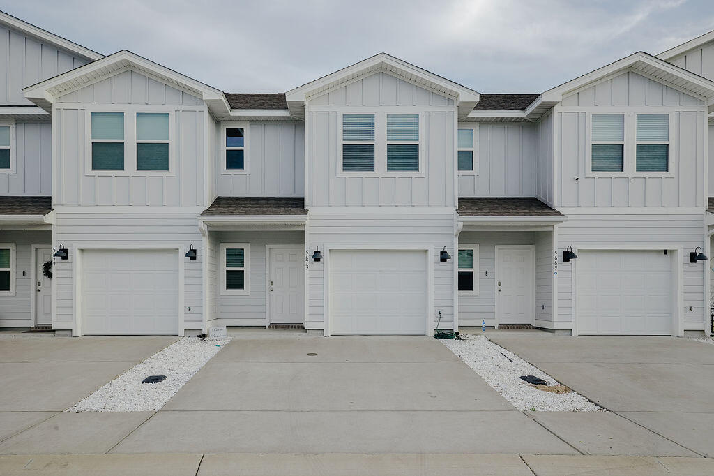 Brittany Oaks Villas - Residential