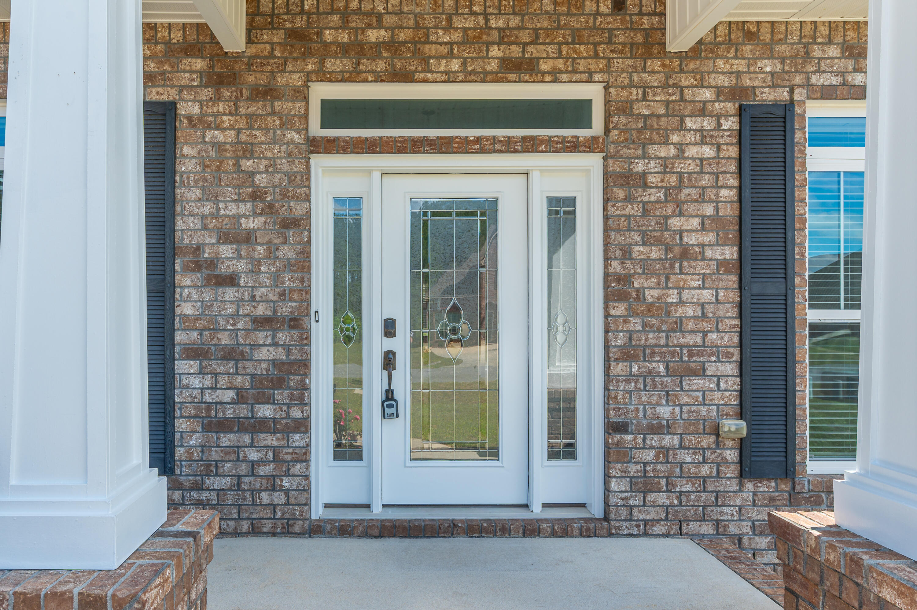 BROWNSTONE MANOR - Residential