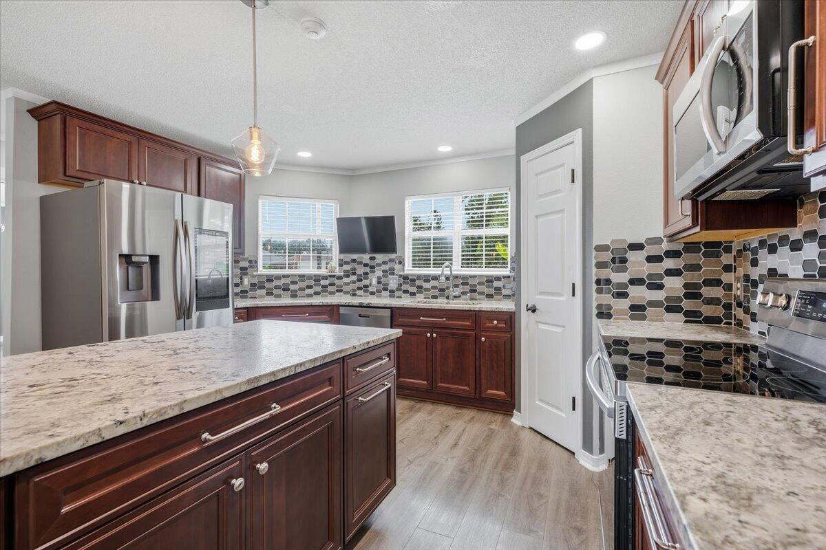 2122 Antillies Drive