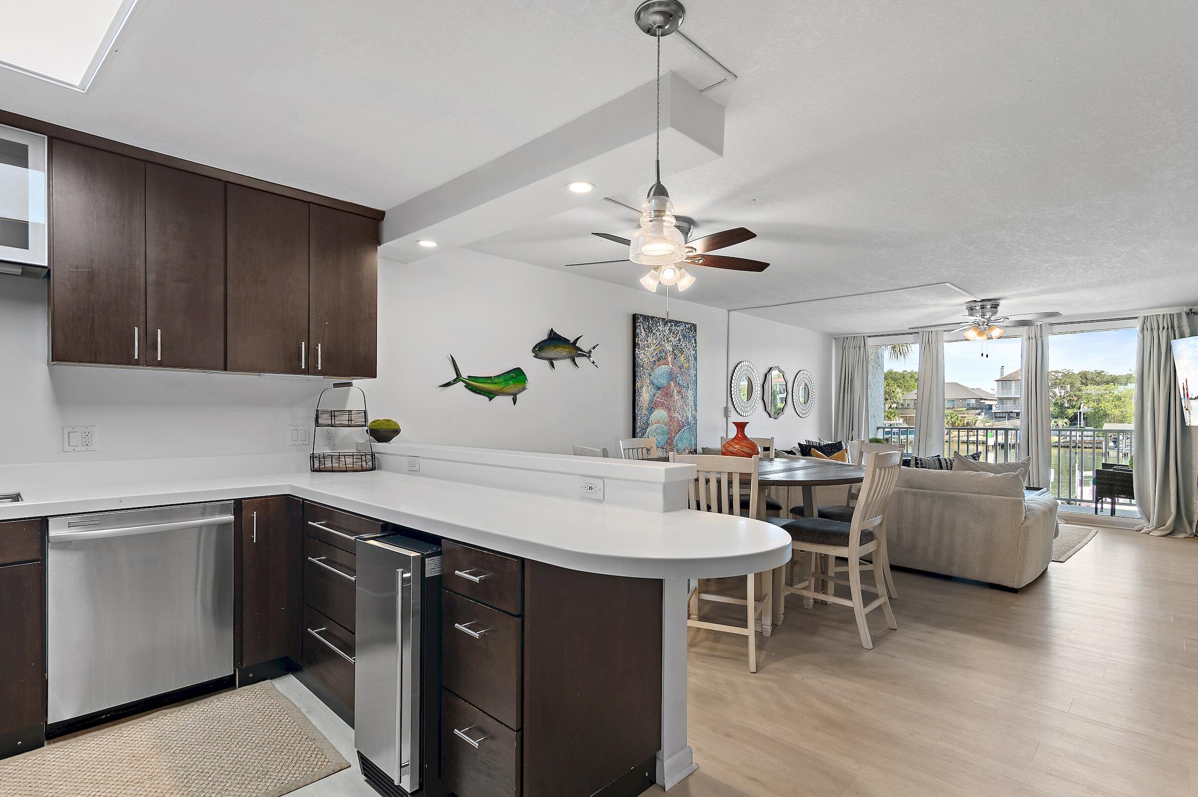 DOLPHIN POINT CONDO - Residential