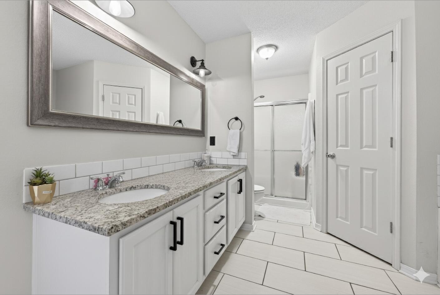 COUNTRYVIEW ESTATES 10TH ADDN - Residential