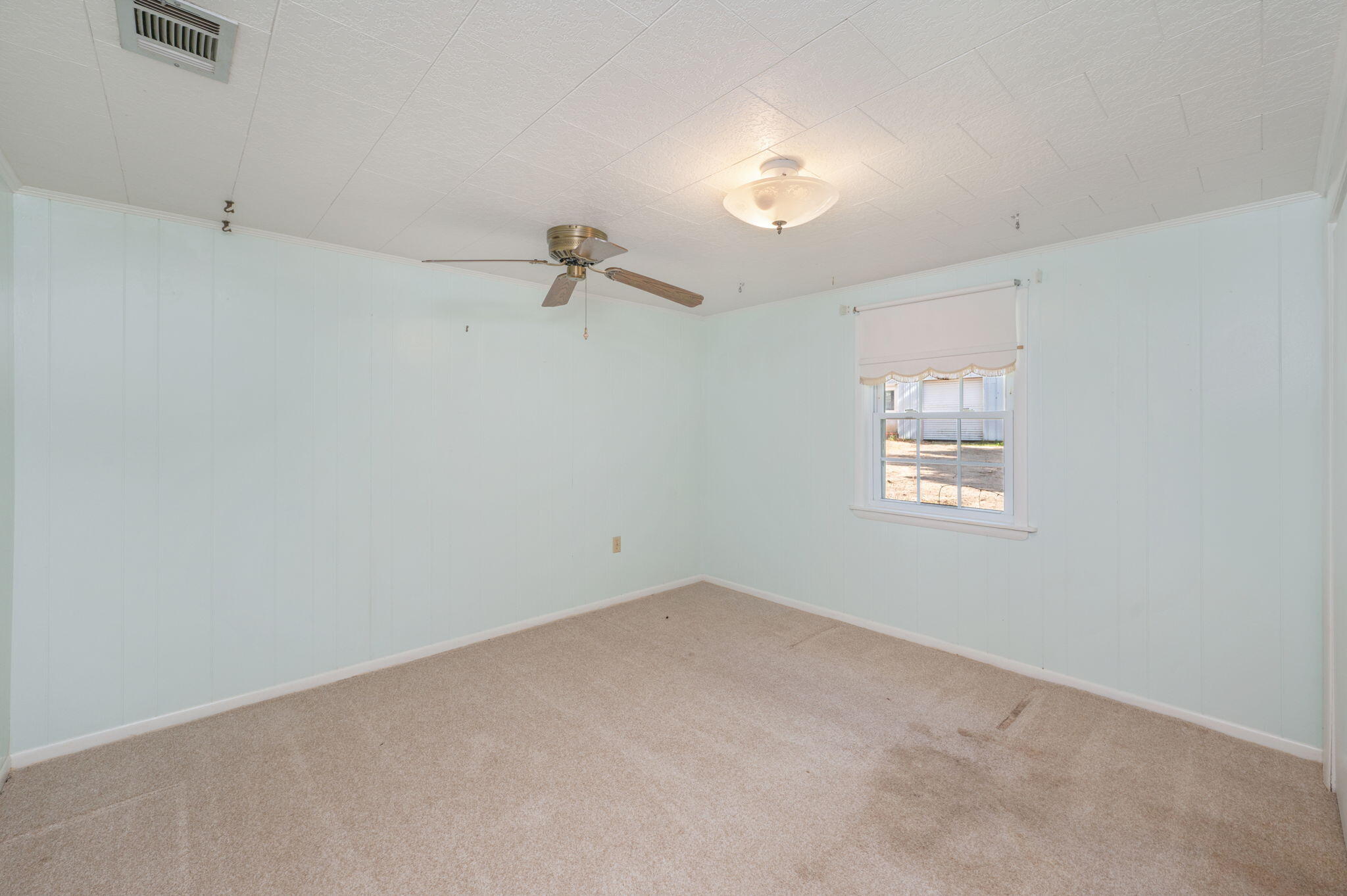 MORRIS ADDN TO CRESTVIEW - Residential