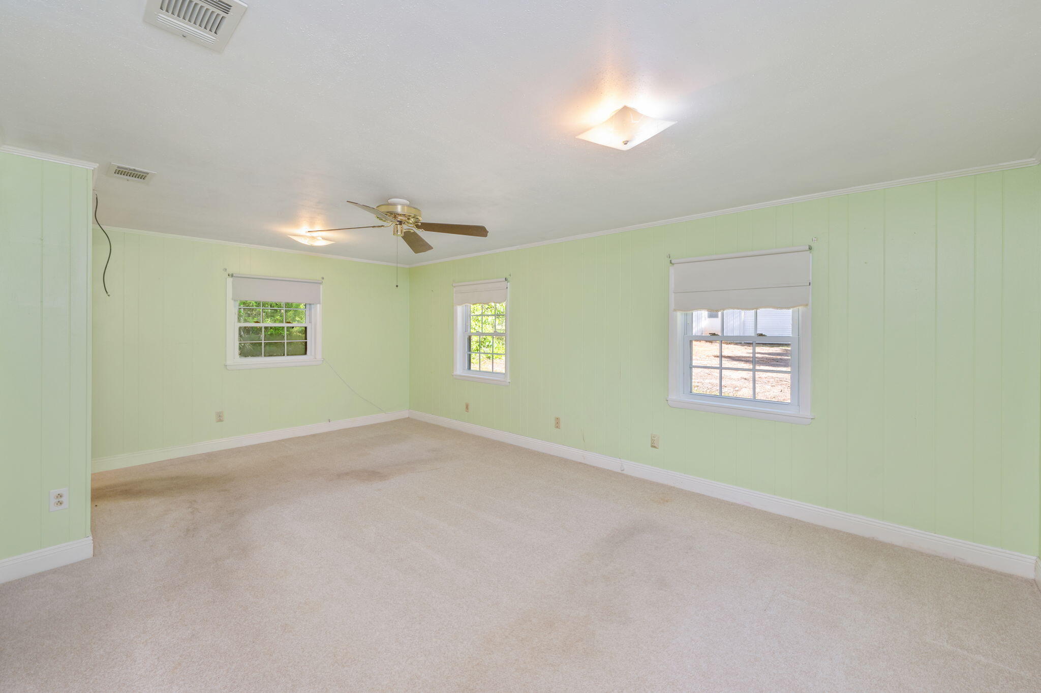 MORRIS ADDN TO CRESTVIEW - Residential