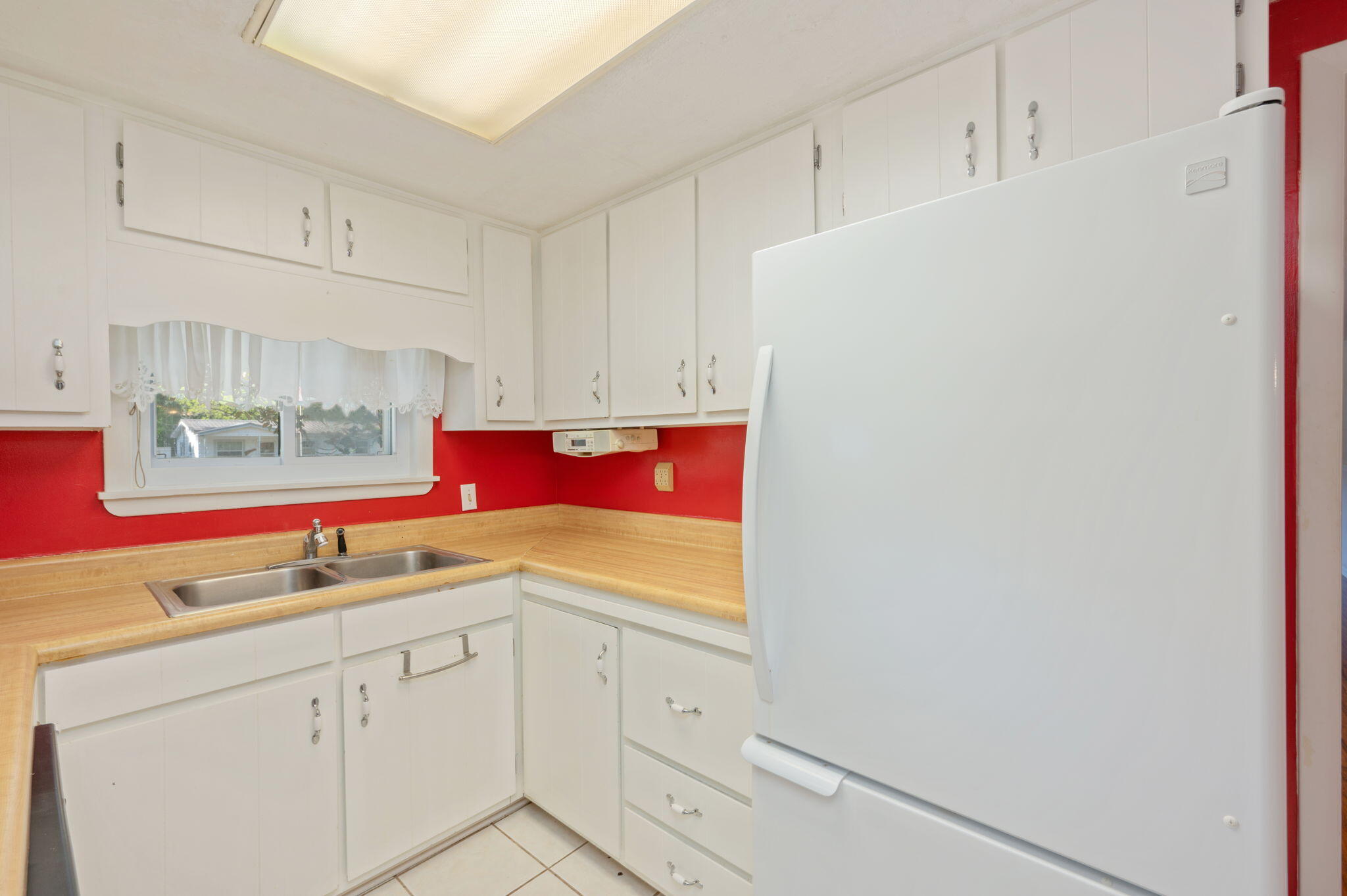 MORRIS ADDN TO CRESTVIEW - Residential