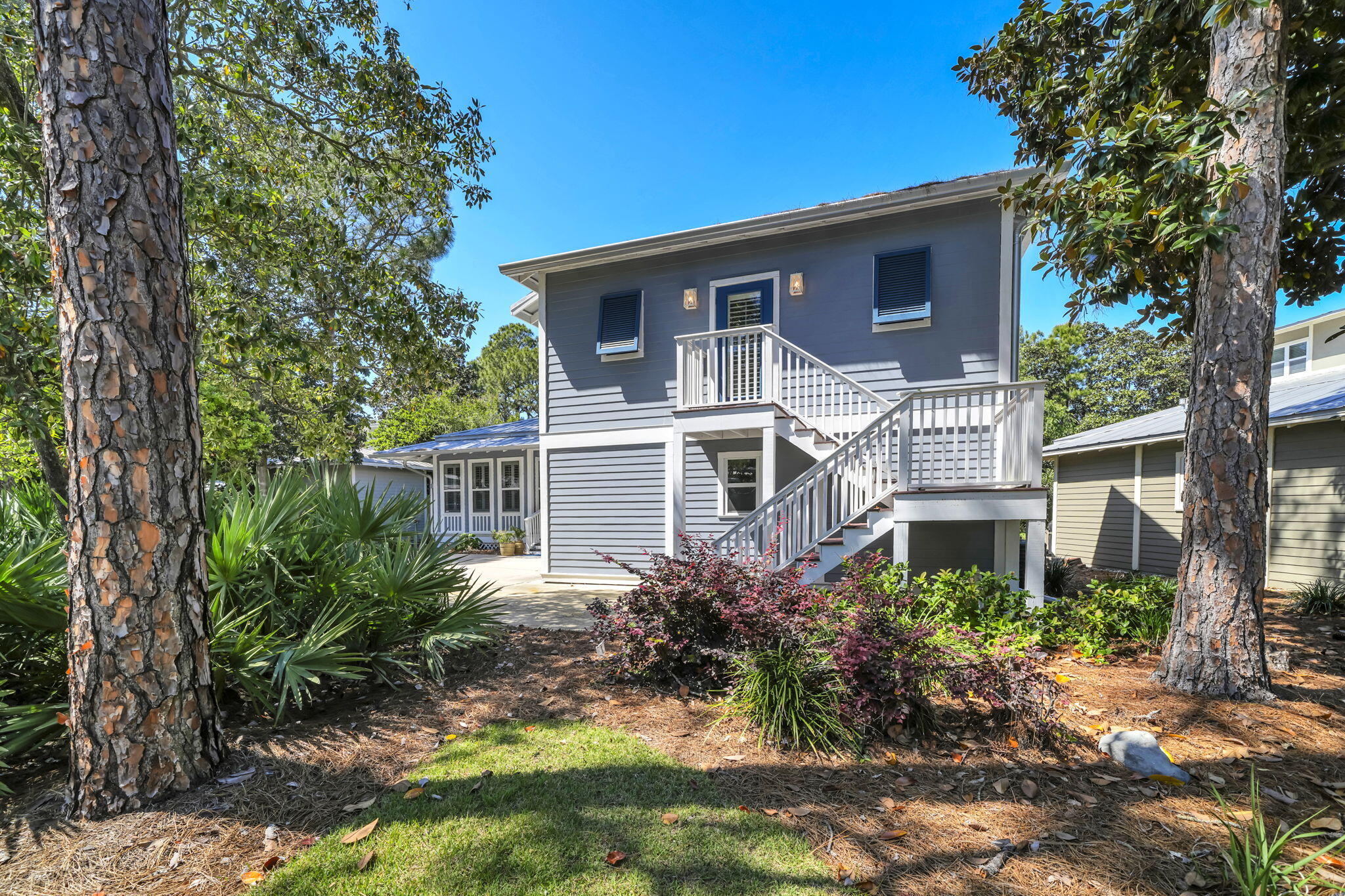 PRESTWICK PLACE - Residential