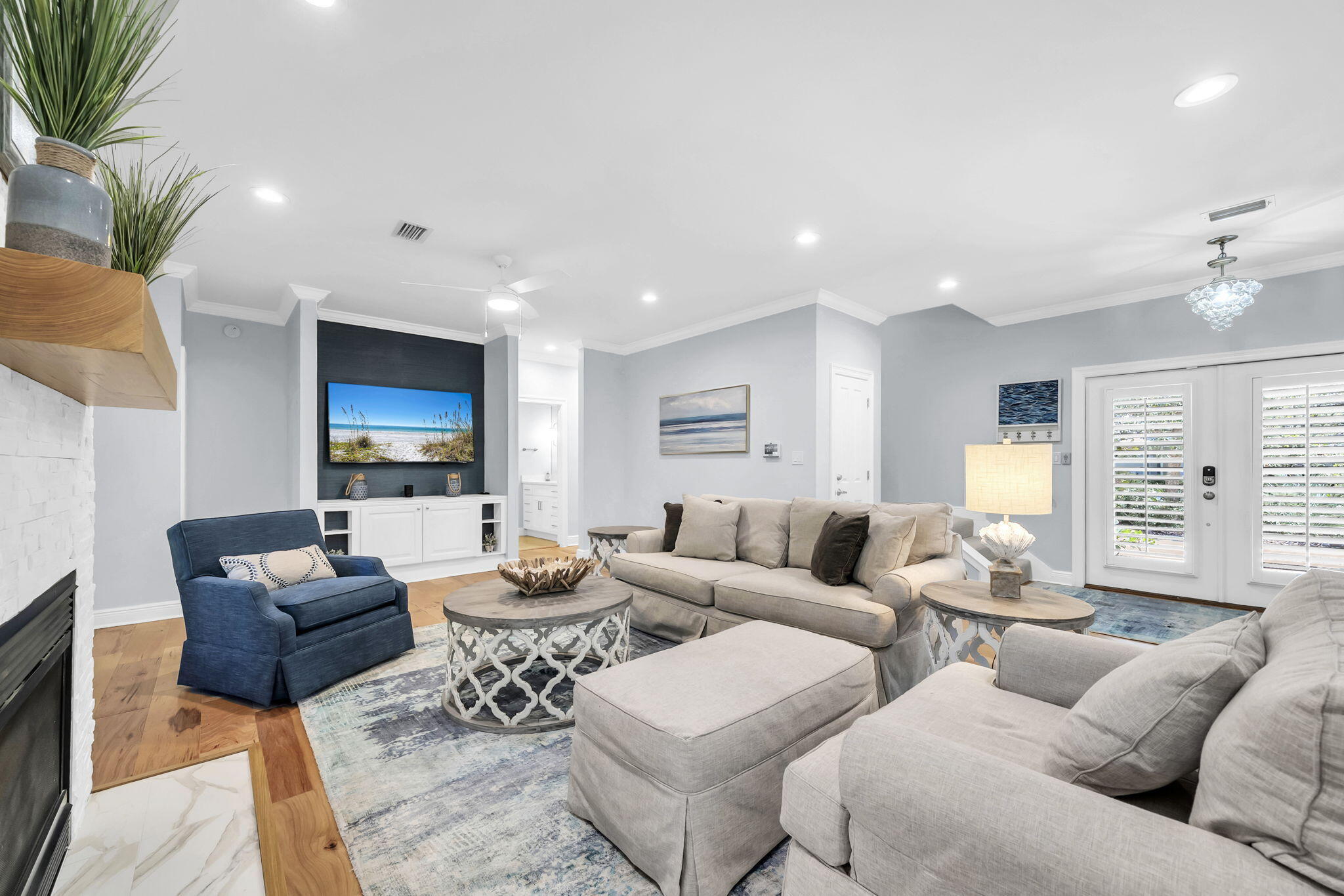 PRESTWICK PLACE - Residential