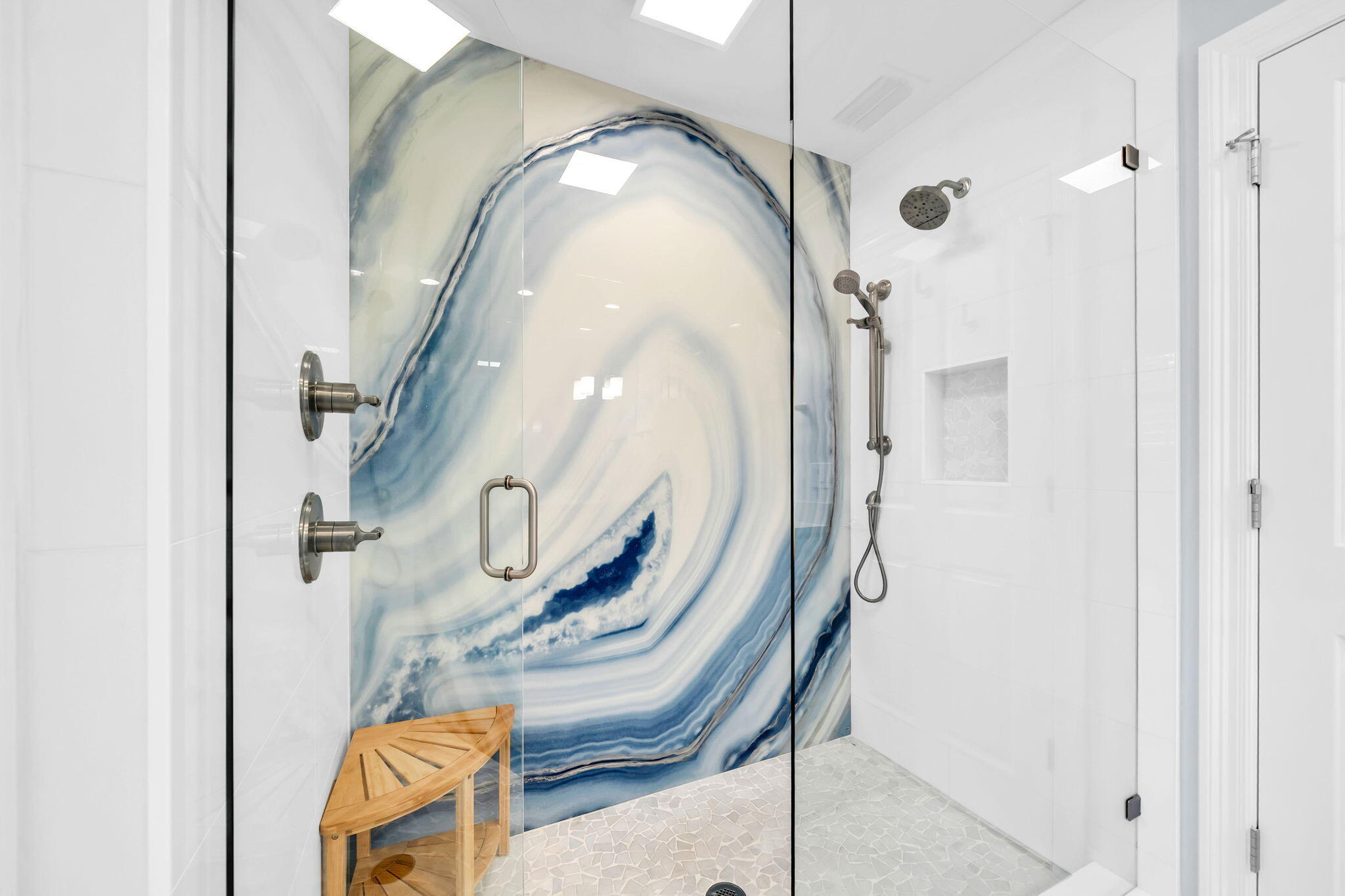 PRESTWICK PLACE - Residential