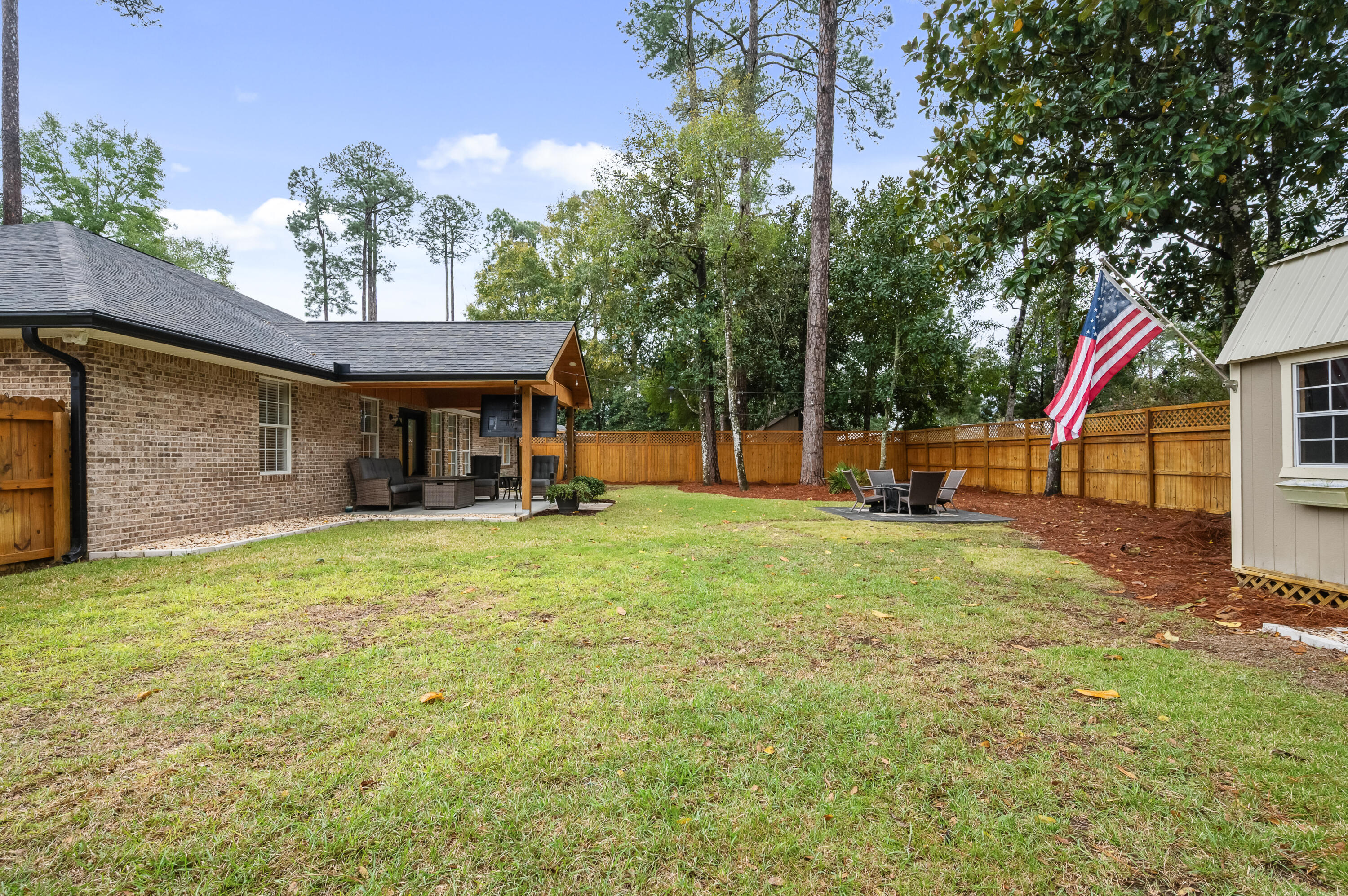 BAYSHORE PLACE PH 2 - Residential