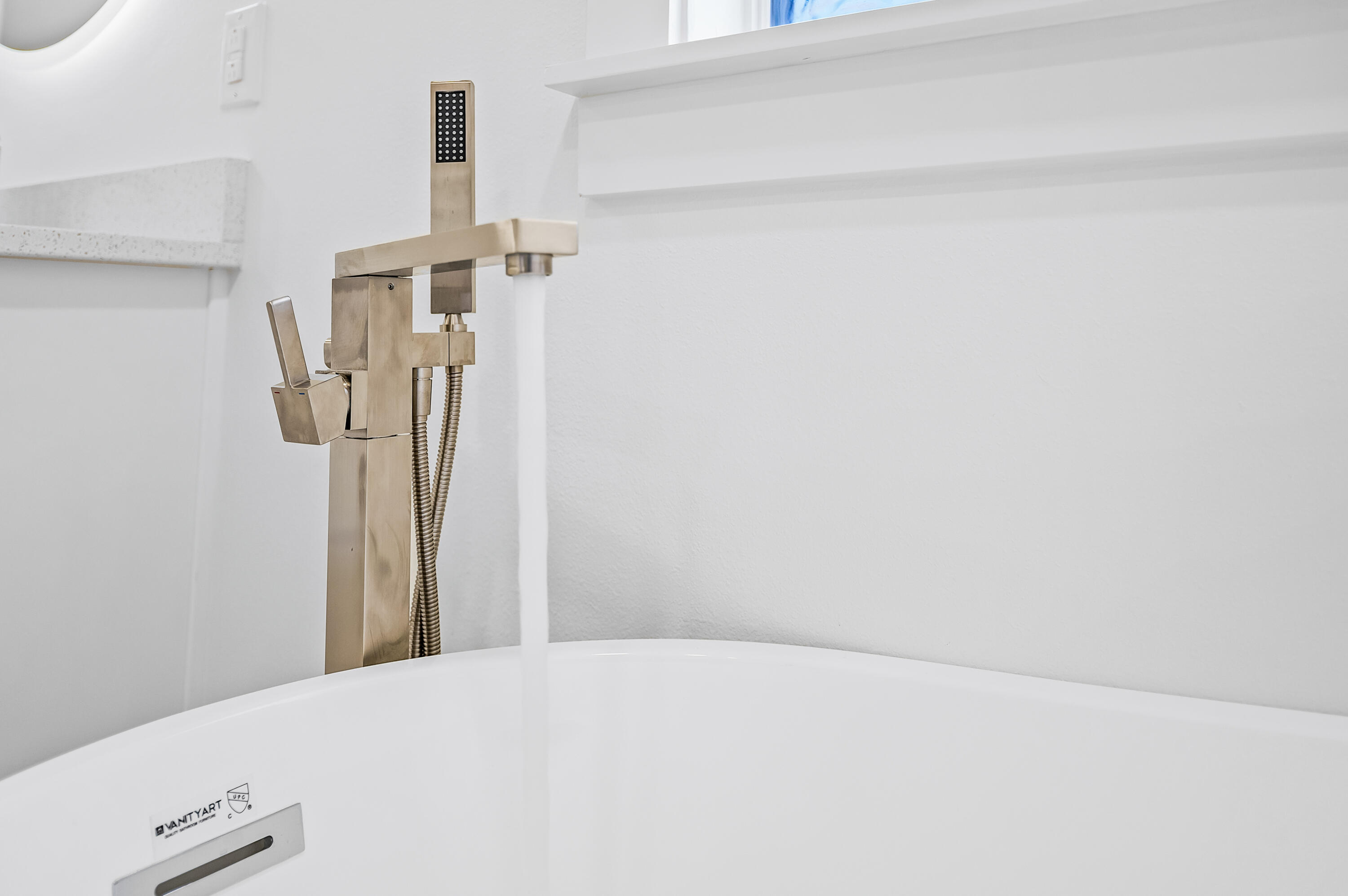 BAYSHORE PLACE PH 2 - Residential