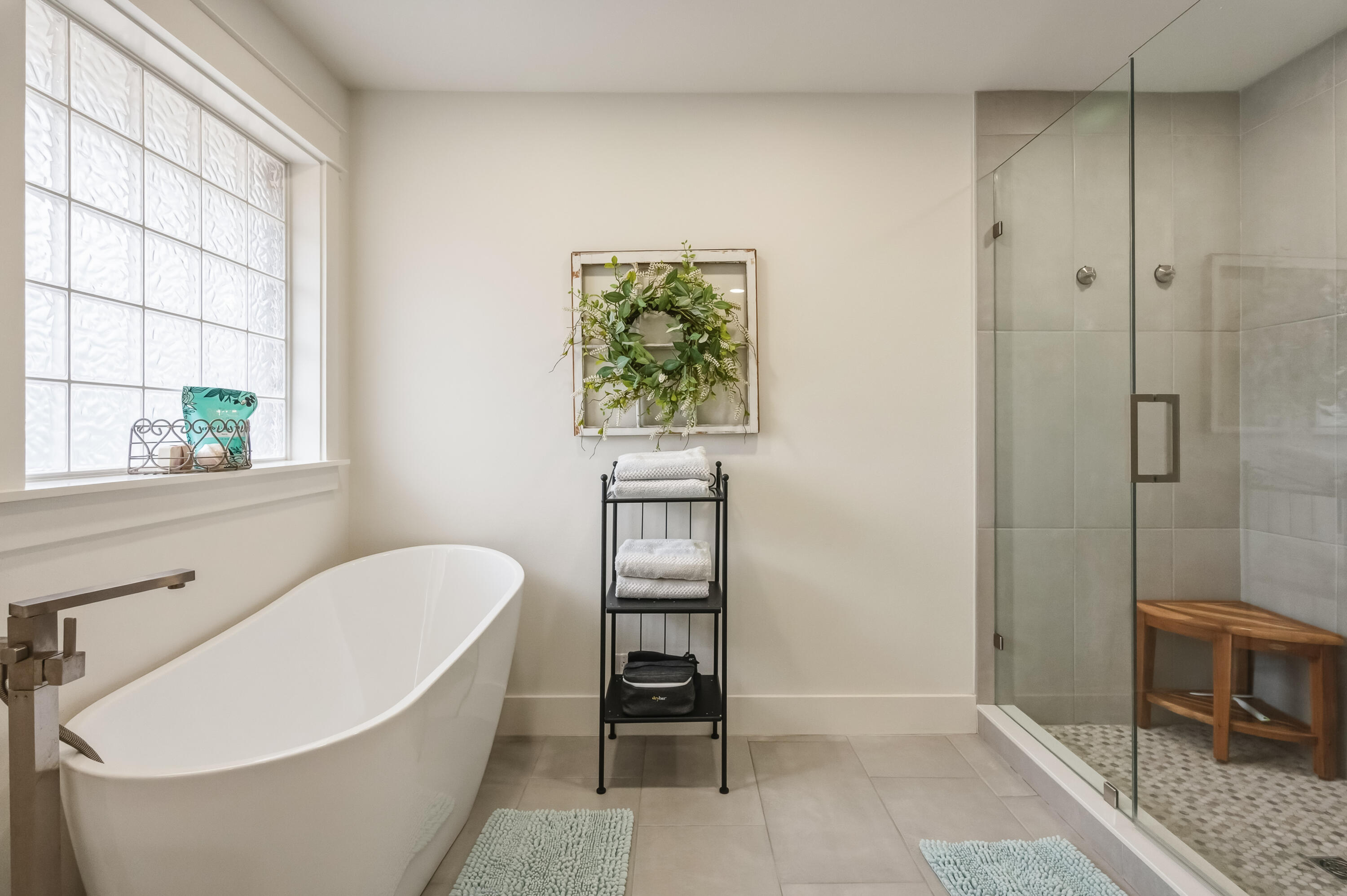 BAYSHORE PLACE PH 2 - Residential