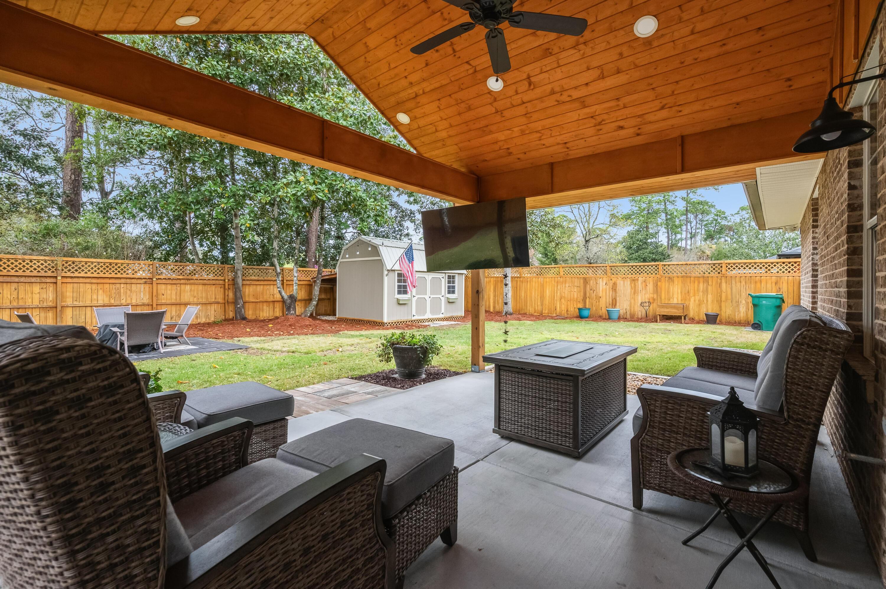 BAYSHORE PLACE PH 2 - Residential