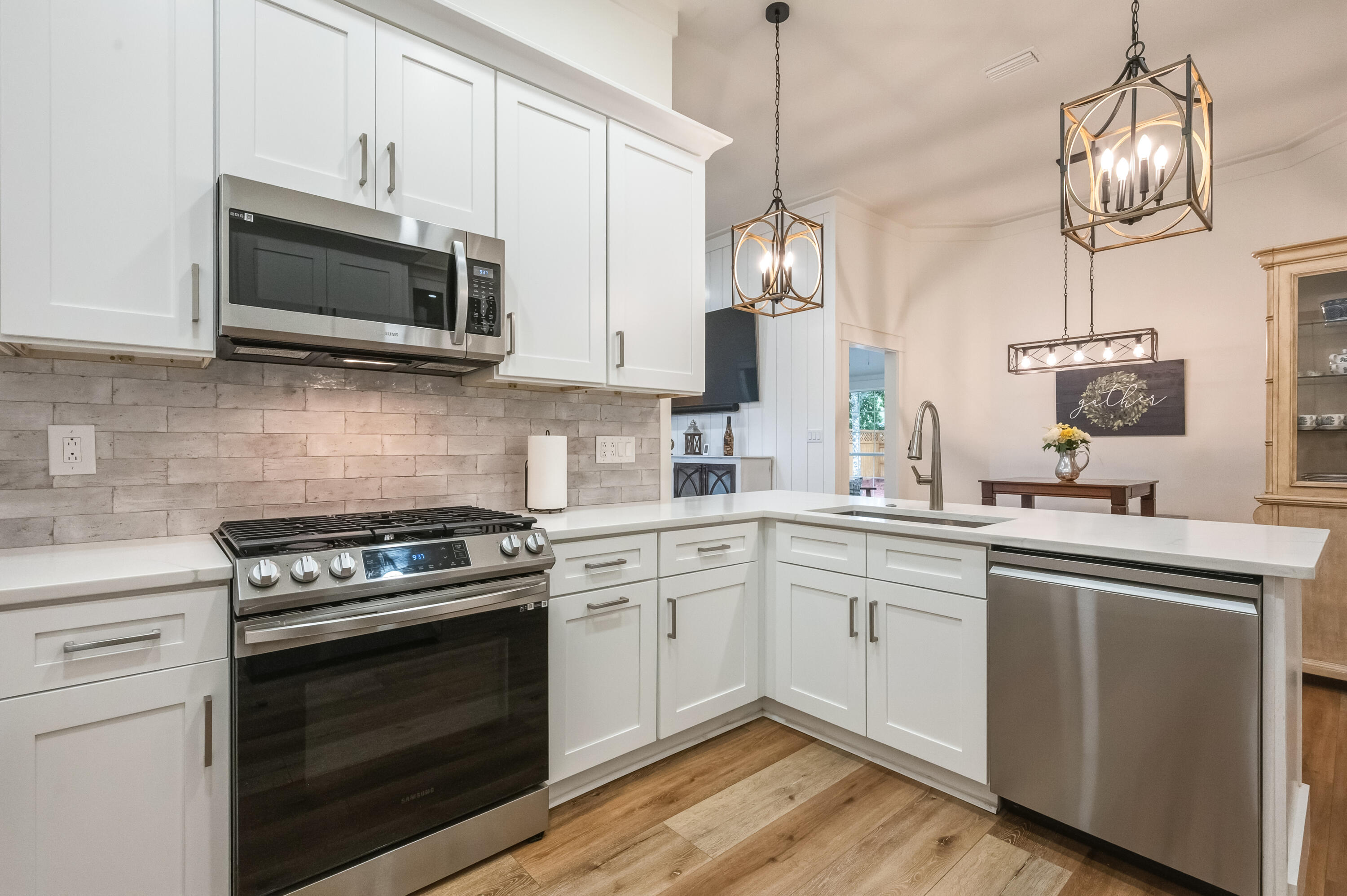 BAYSHORE PLACE PH 2 - Residential