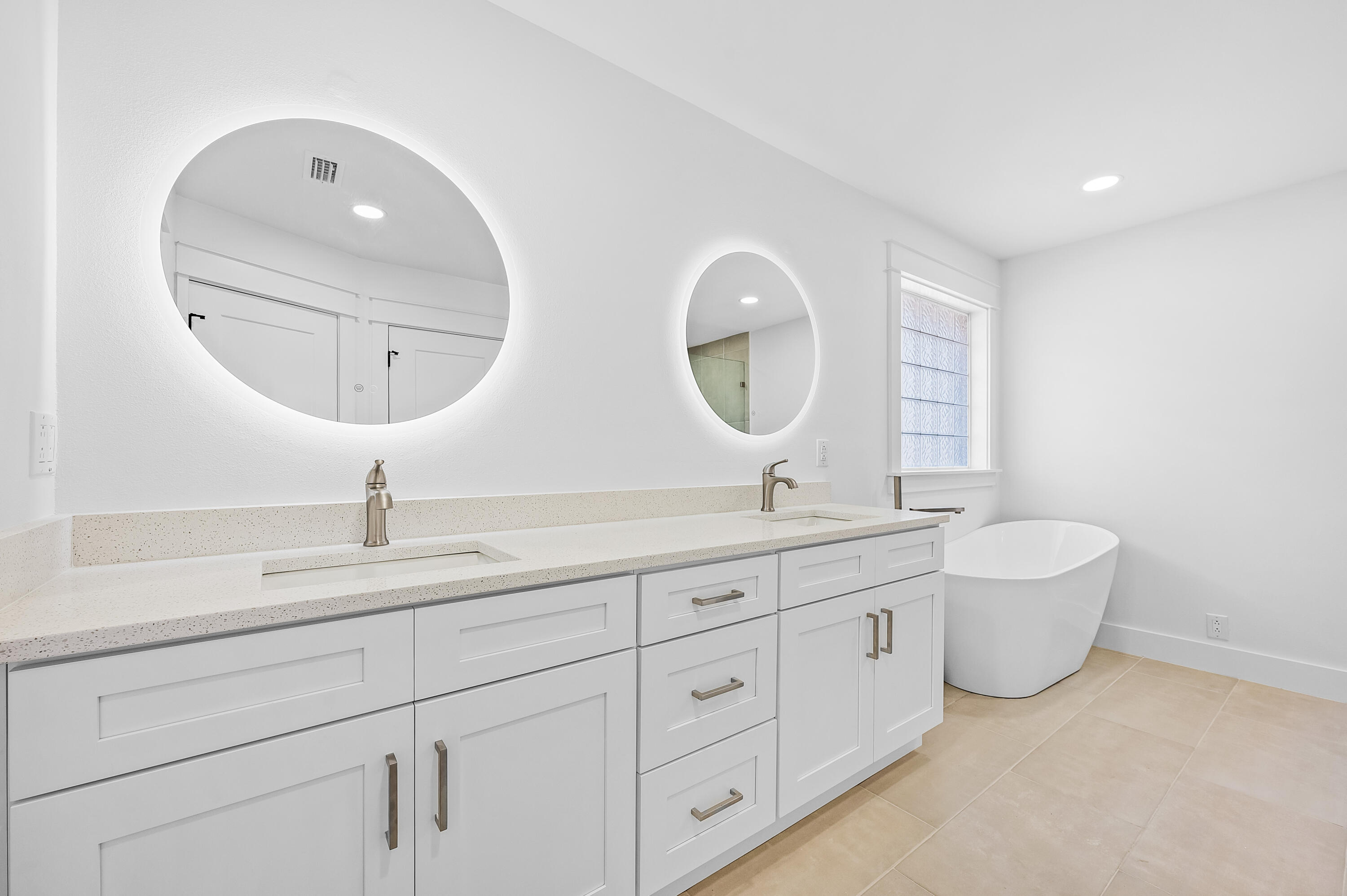 BAYSHORE PLACE PH 2 - Residential