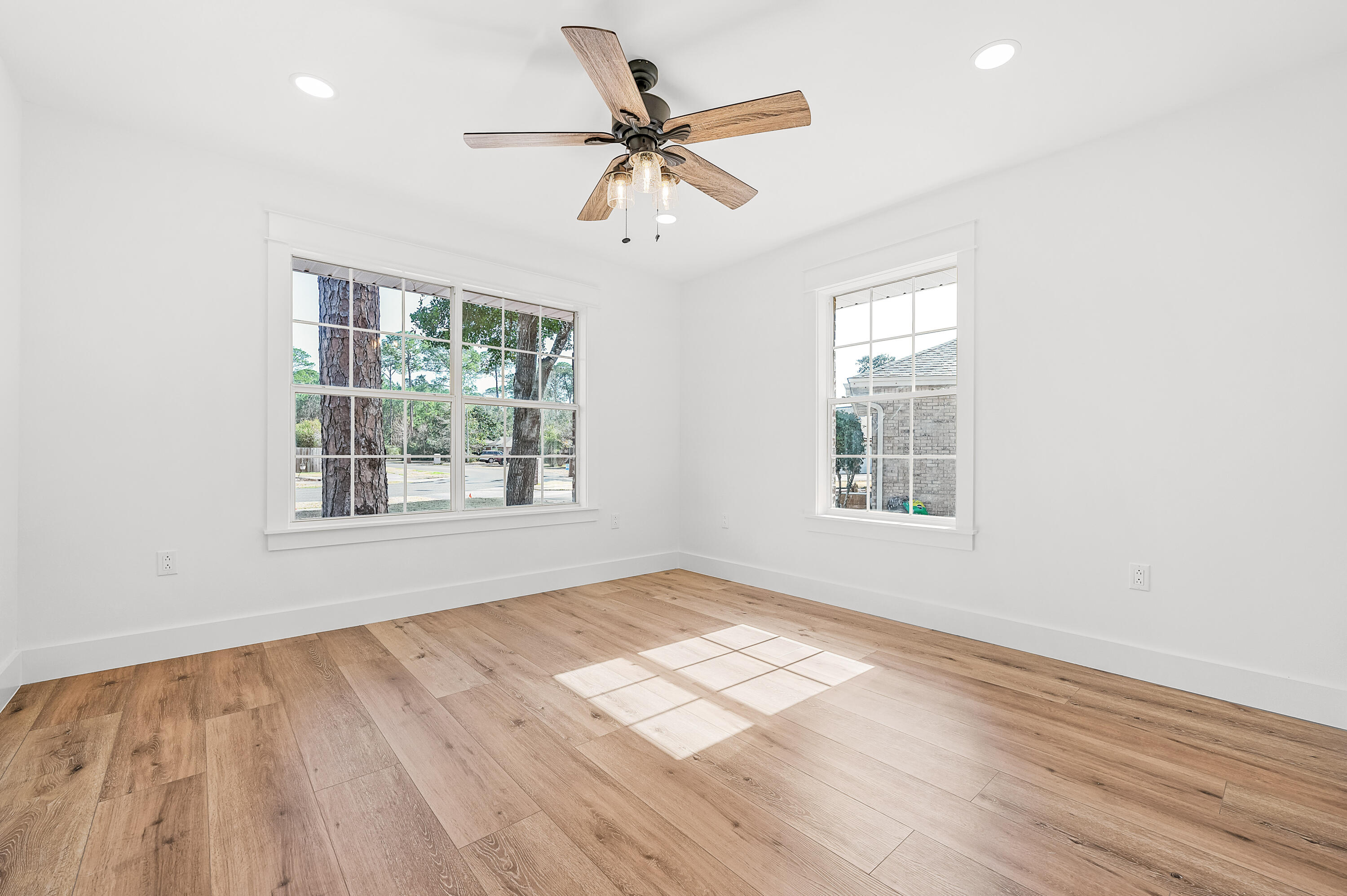 BAYSHORE PLACE PH 2 - Residential