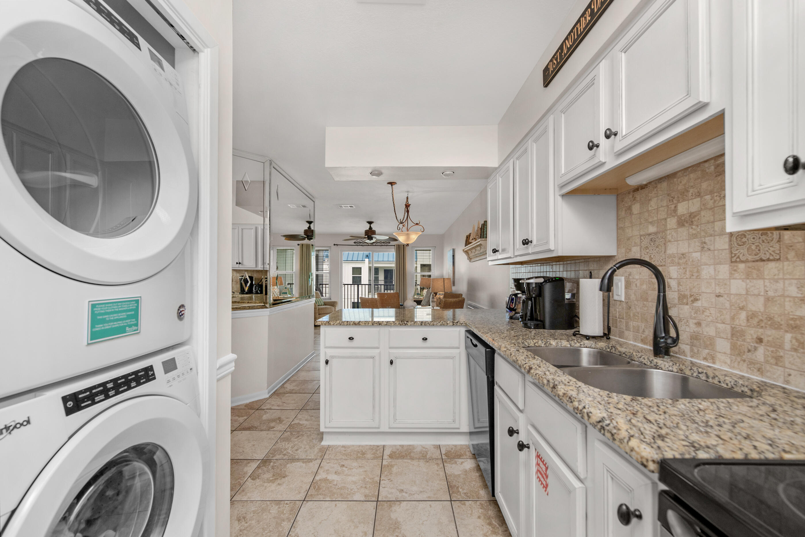 POOLSIDE VILLAS CONDO - Residential