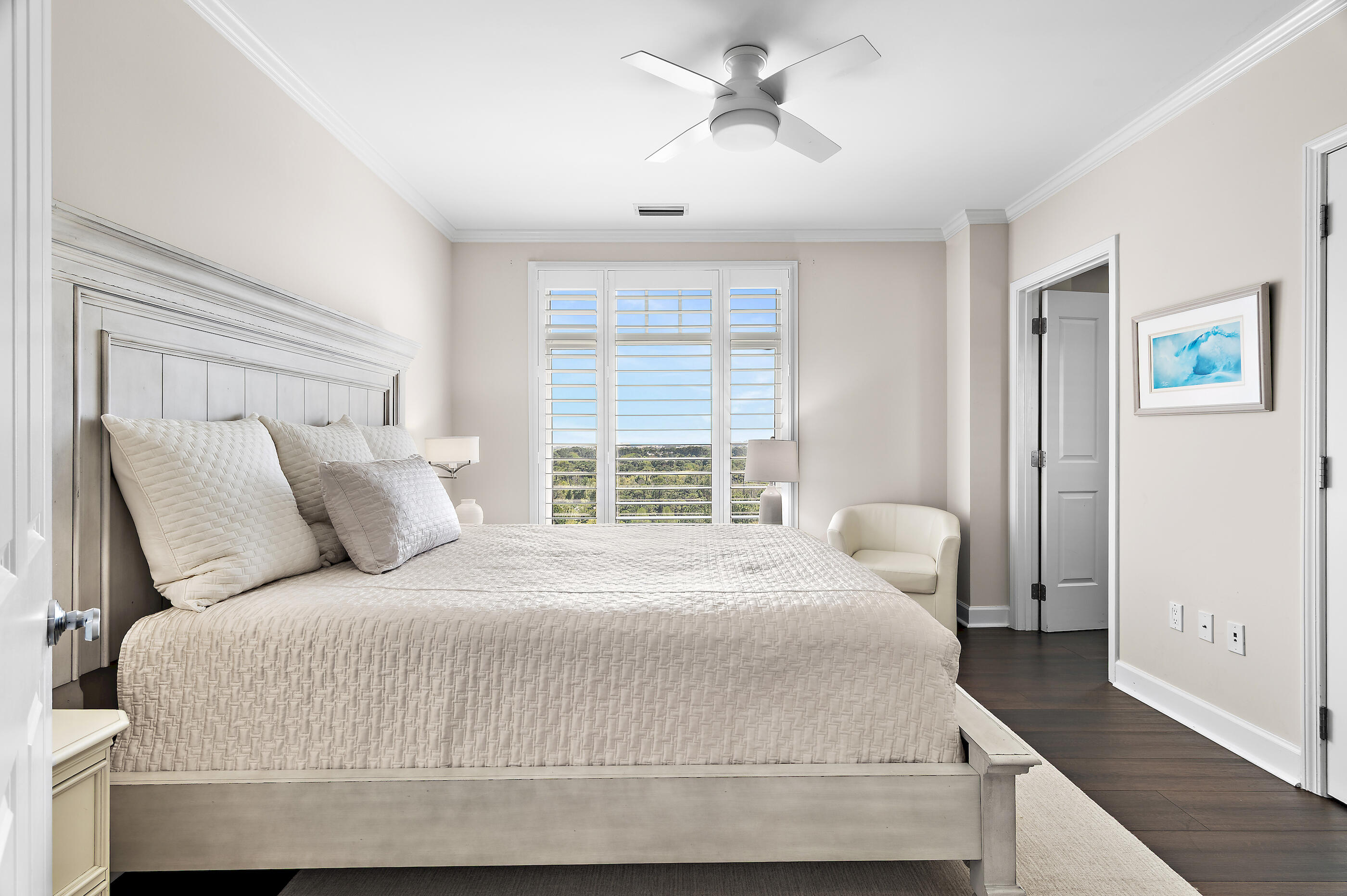 ONE WATER PLACE - Residential