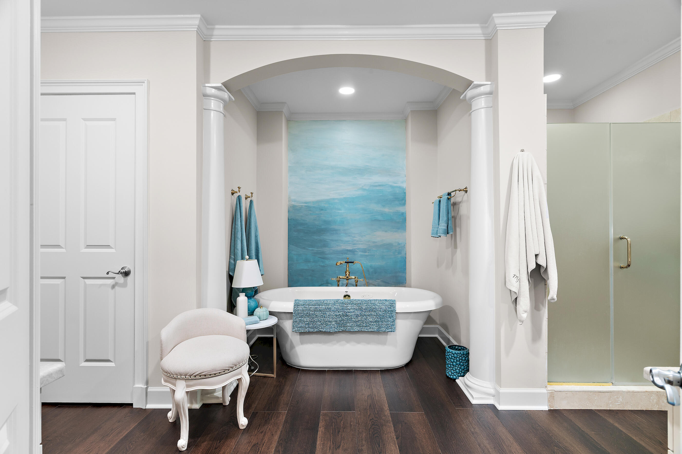 ONE WATER PLACE - Residential