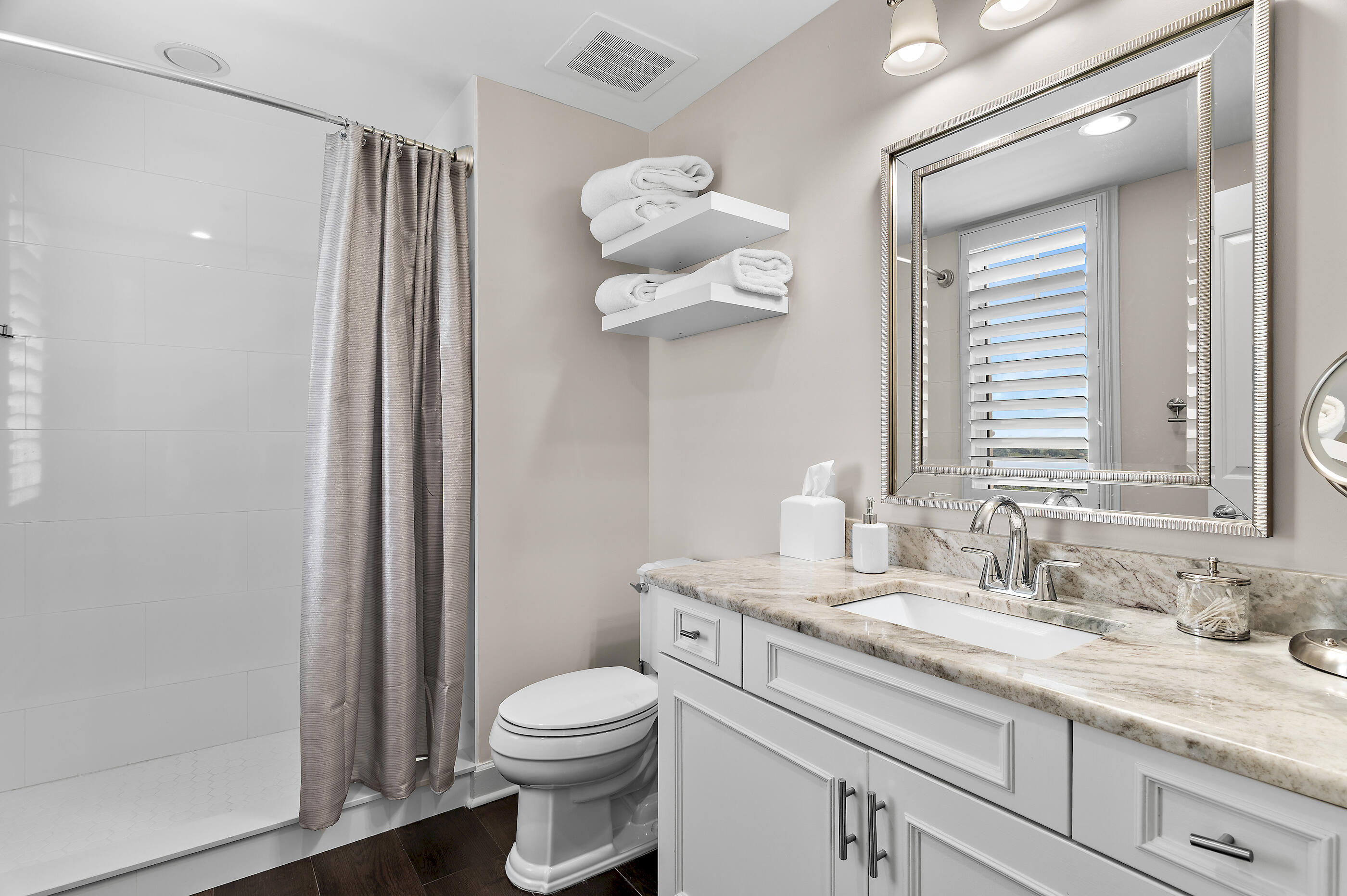 ONE WATER PLACE - Residential