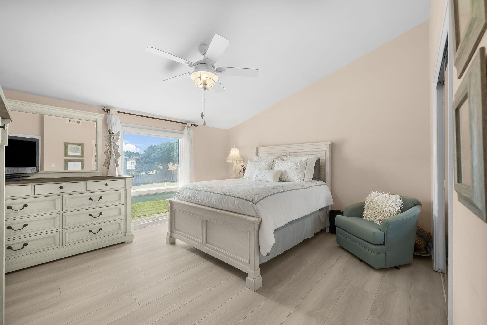 SUNNYSIDE BEACH & TENNIS CONDO - Residential