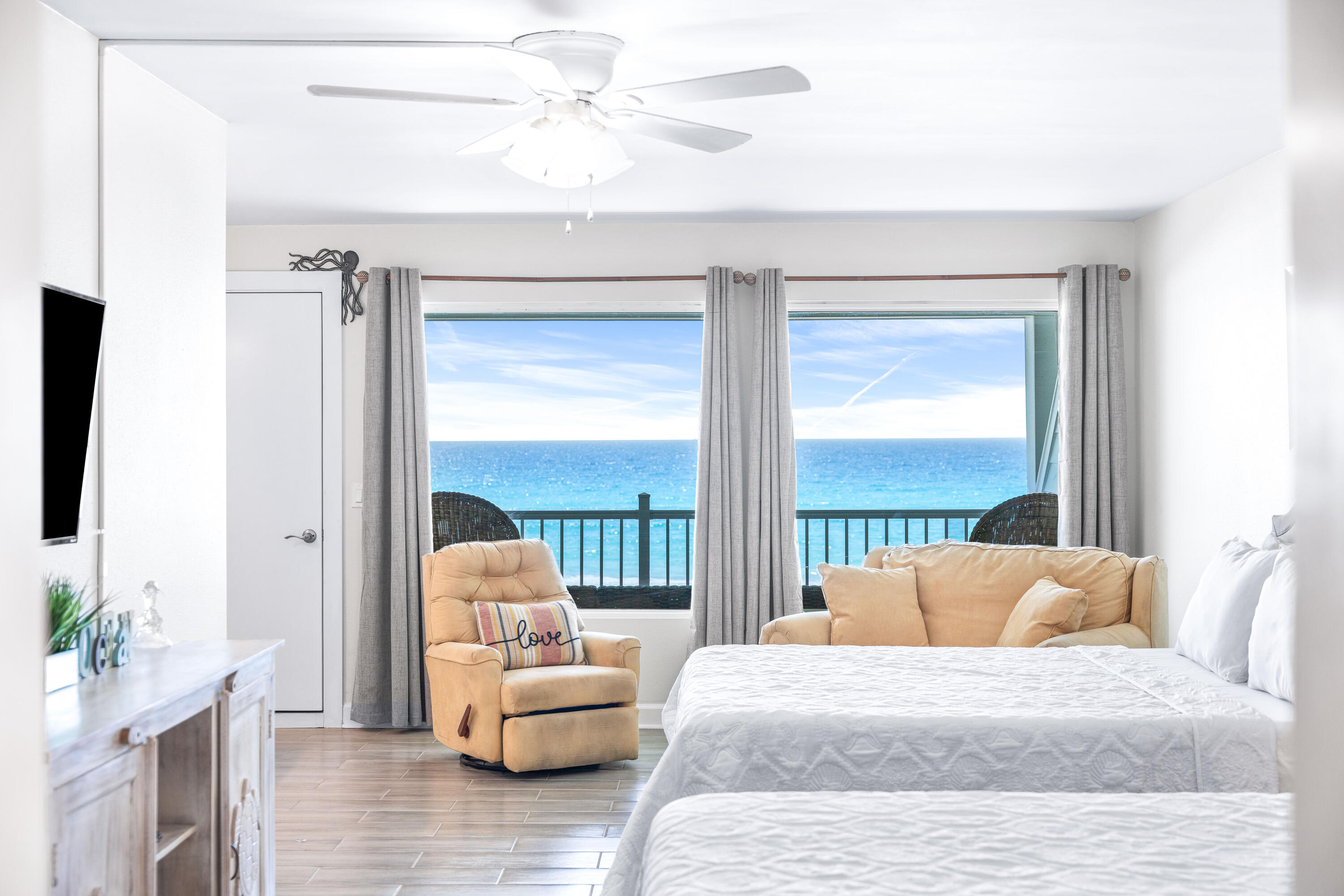 Shores - Residential