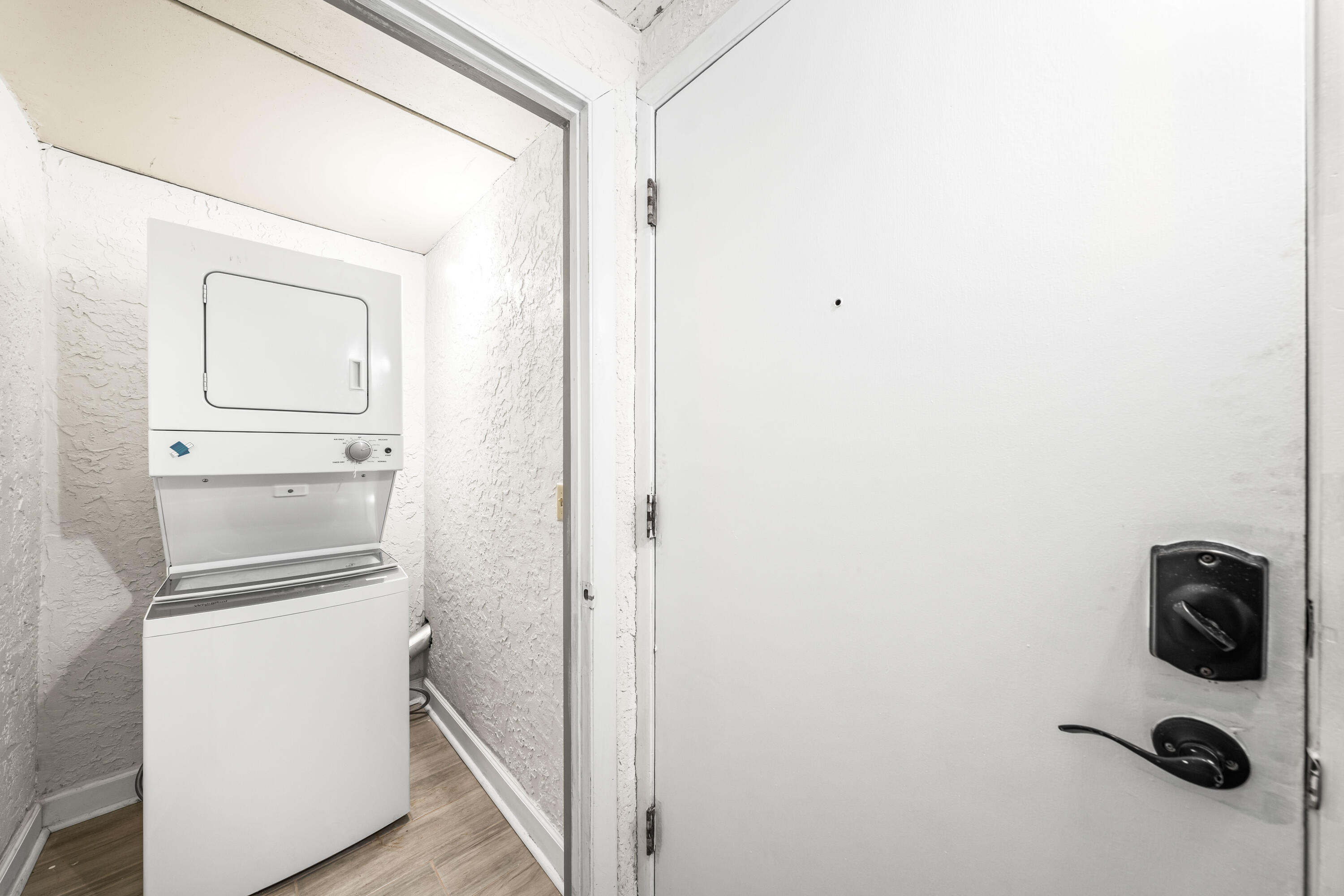 Shores - Residential