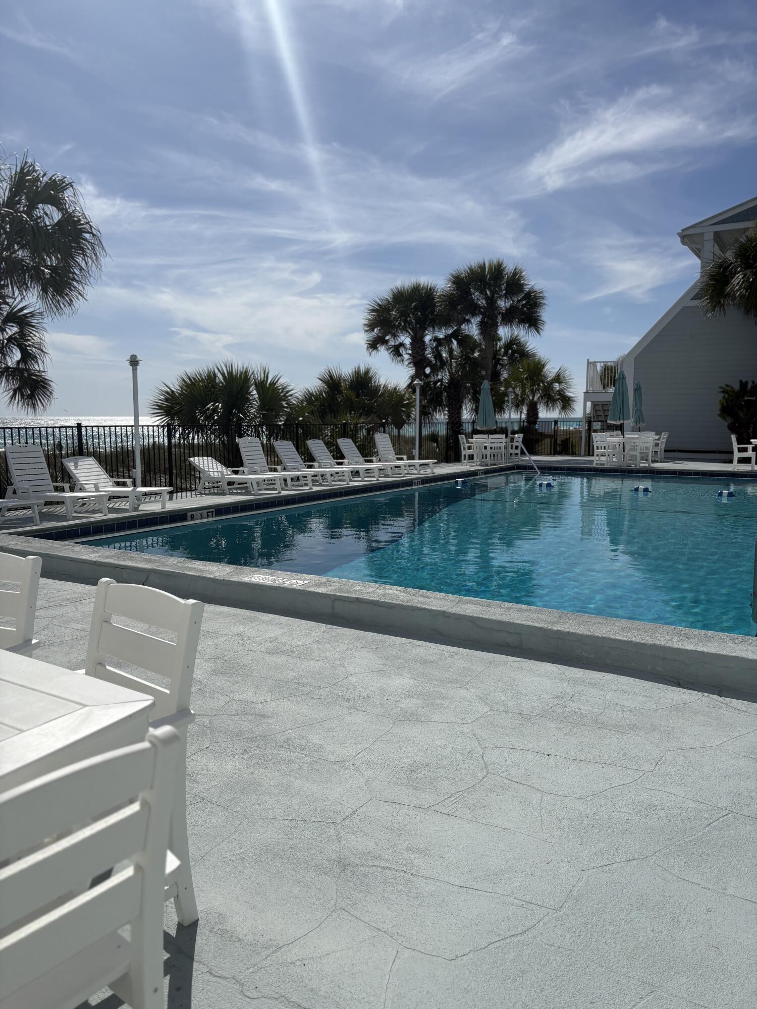 Shores - Residential